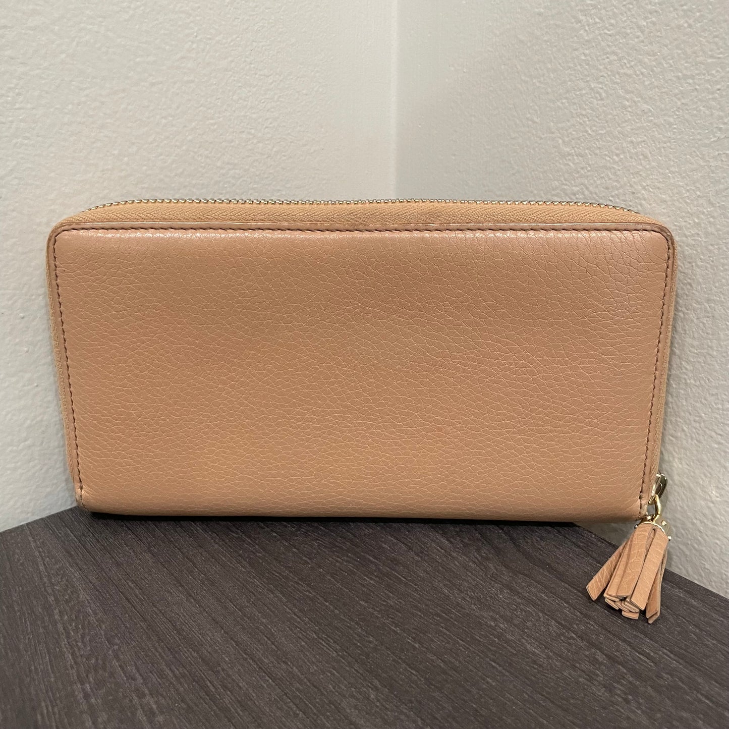 SOLD! Gucci Soho Wallet