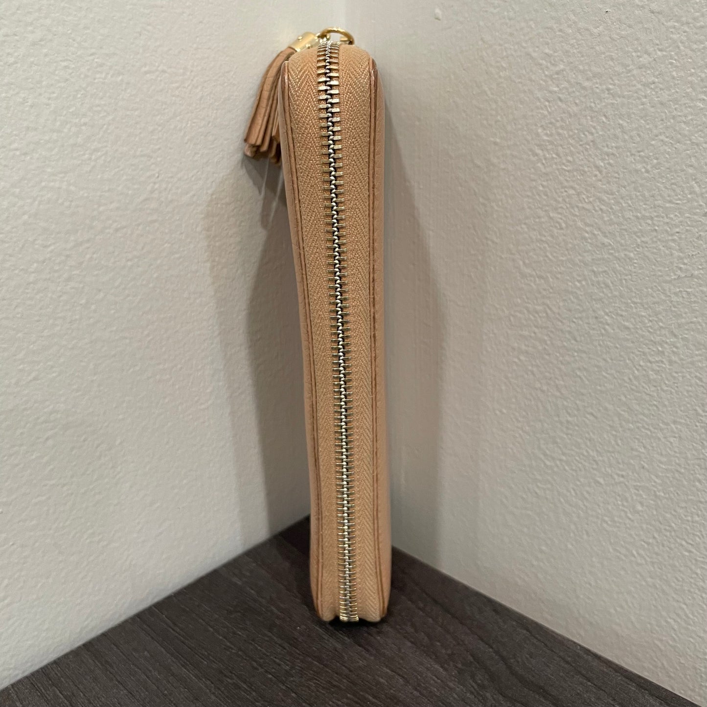 SOLD! Gucci Soho Wallet