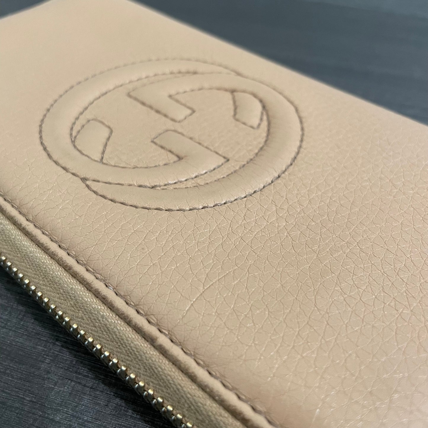 SOLD! Gucci Soho Wallet