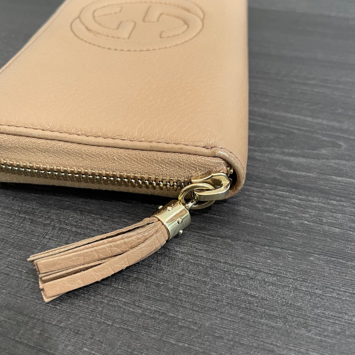 SOLD! Gucci Soho Wallet