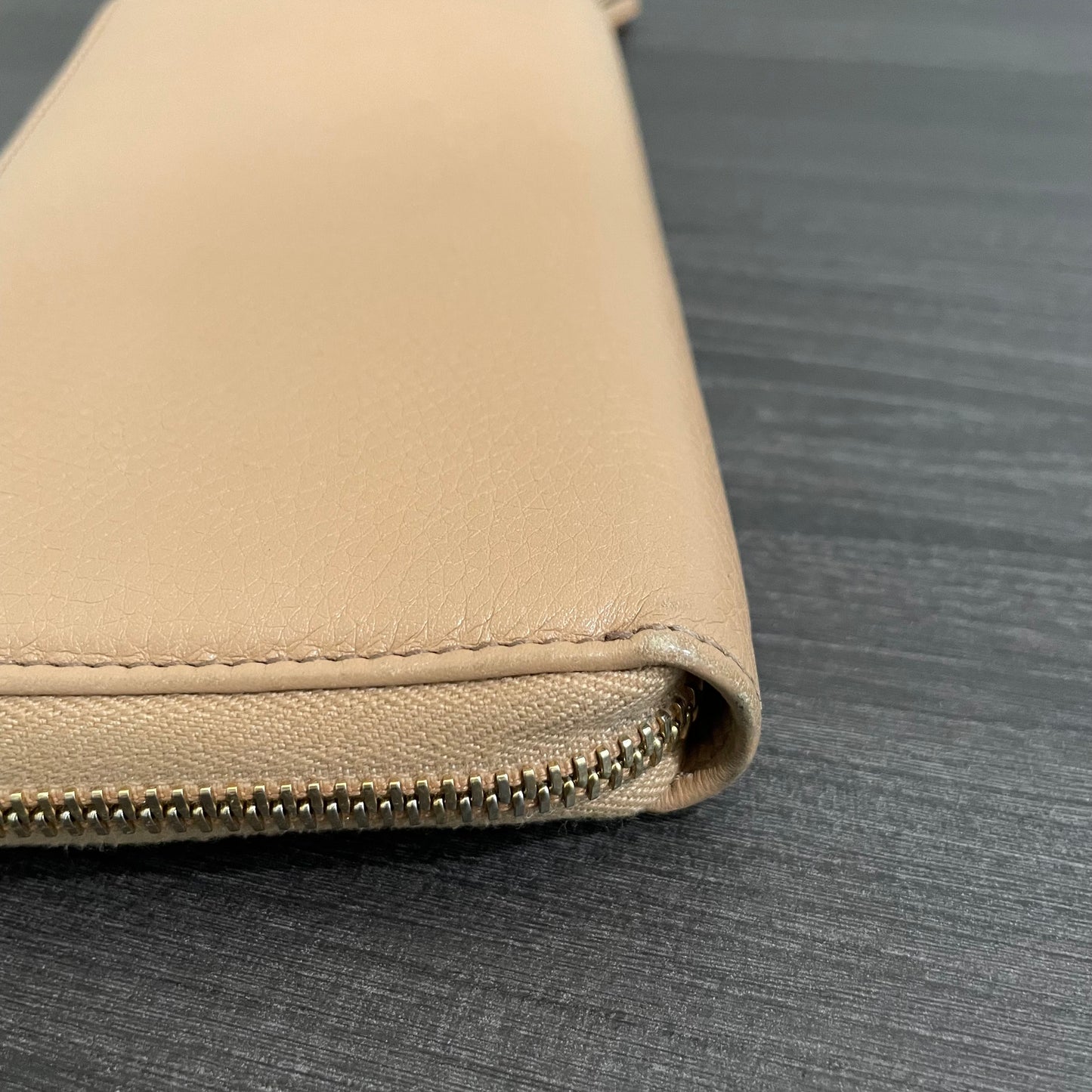 SOLD! Gucci Soho Wallet