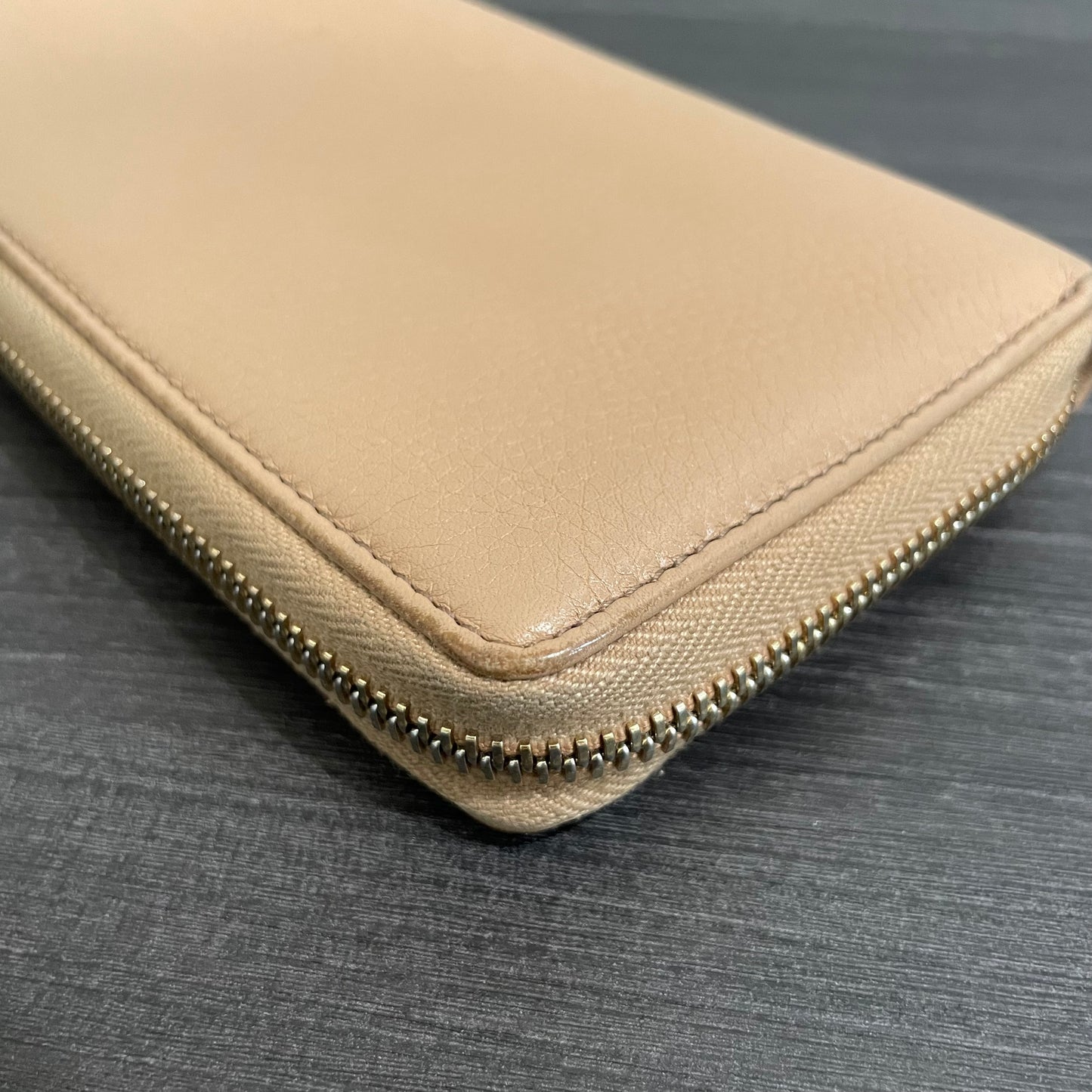 SOLD! Gucci Soho Wallet