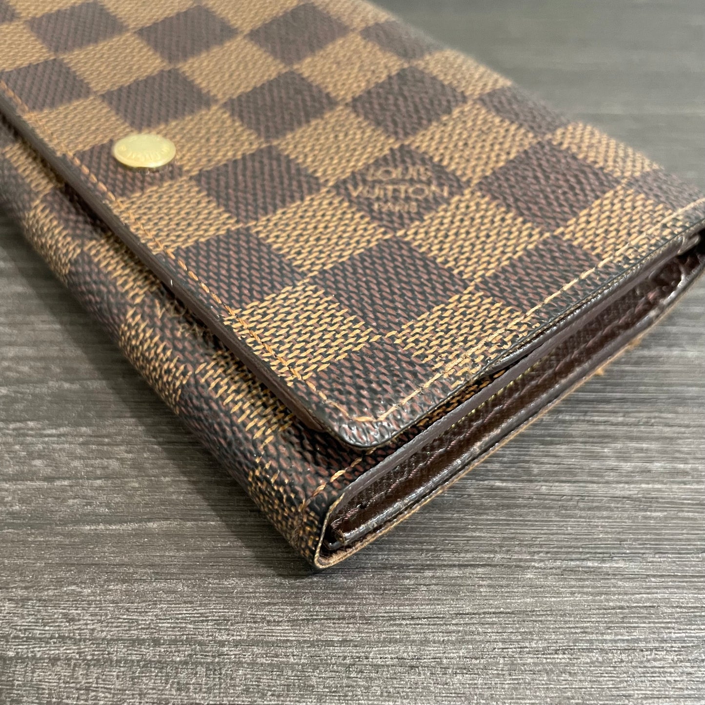 SOLD! Louis Vuitton Damier Wallet