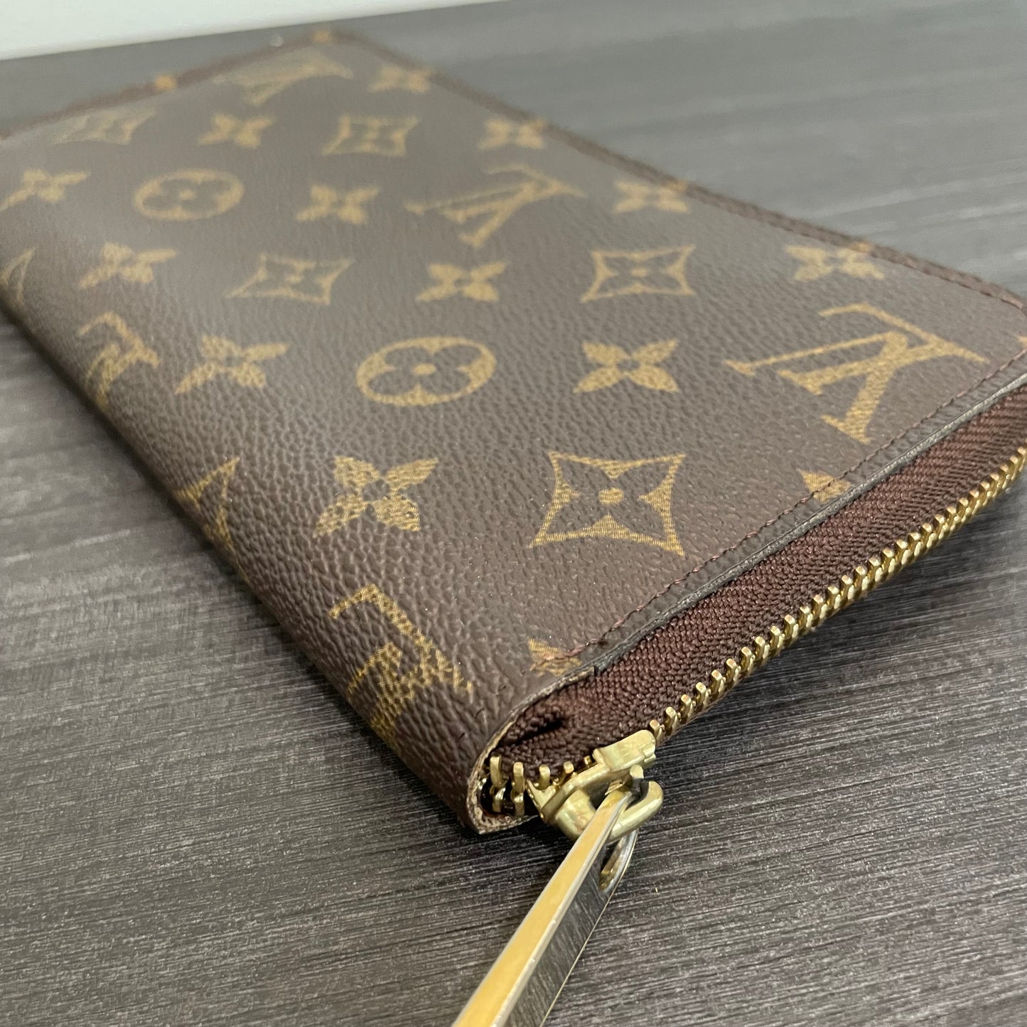 SOLD! Louis Vuitton Monogram Zippy Wallet