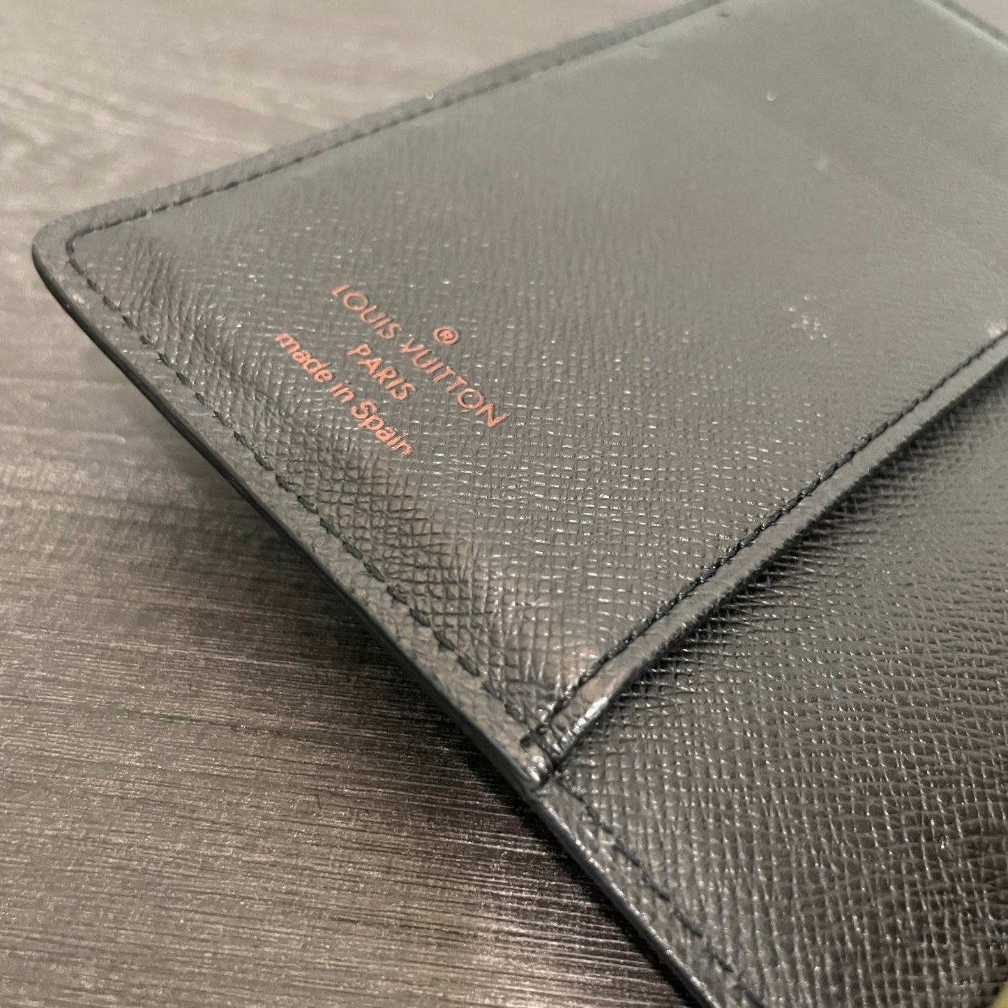 SOLD! Louis Vuitton Epi Agenda PM
