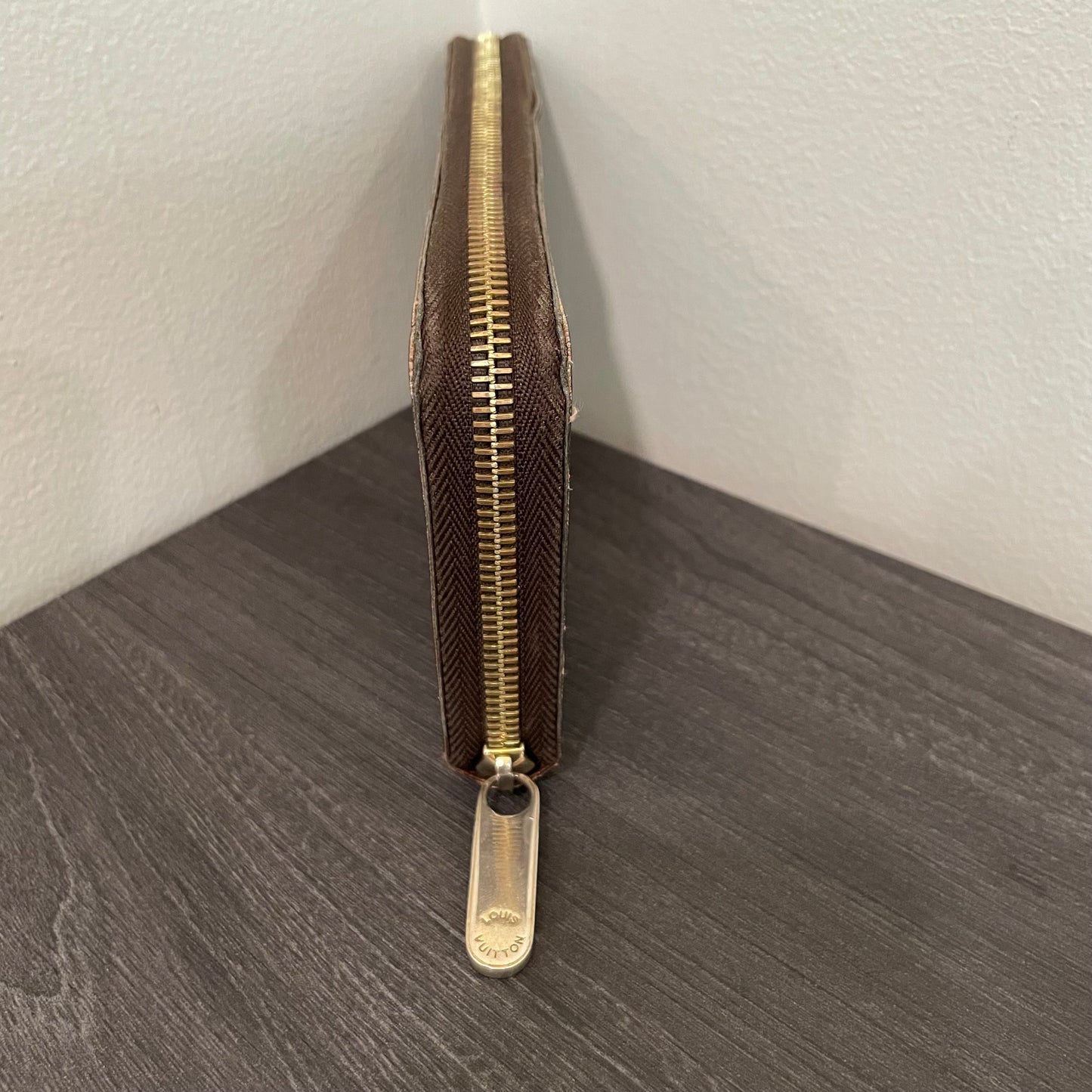 SOLD! Louis Vuitton Monogram Zippy Wallet