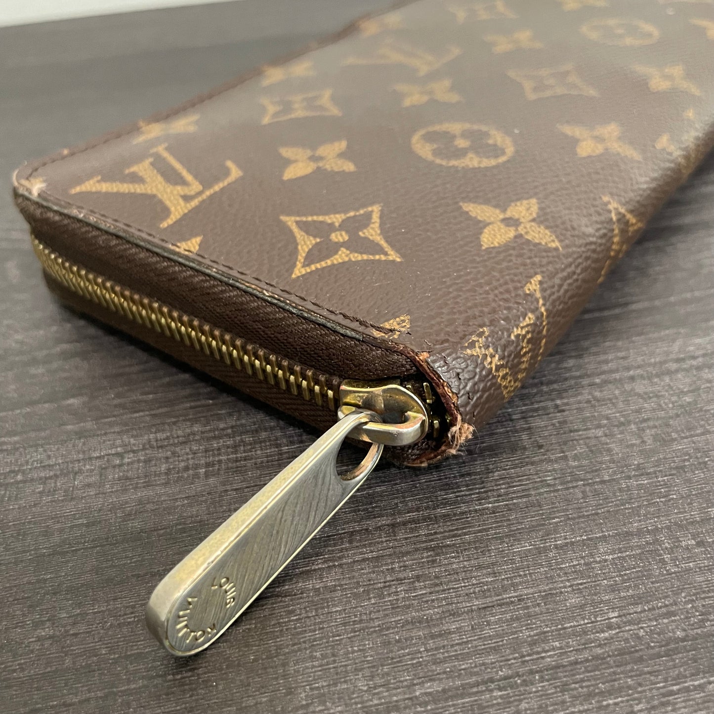 SOLD! Louis Vuitton Monogram Zippy Wallet