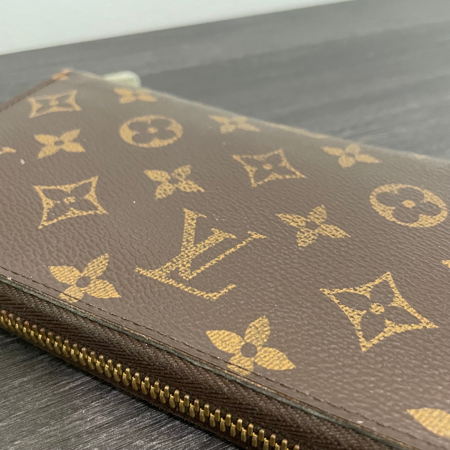 SOLD! Louis Vuitton Monogram Zippy Wallet