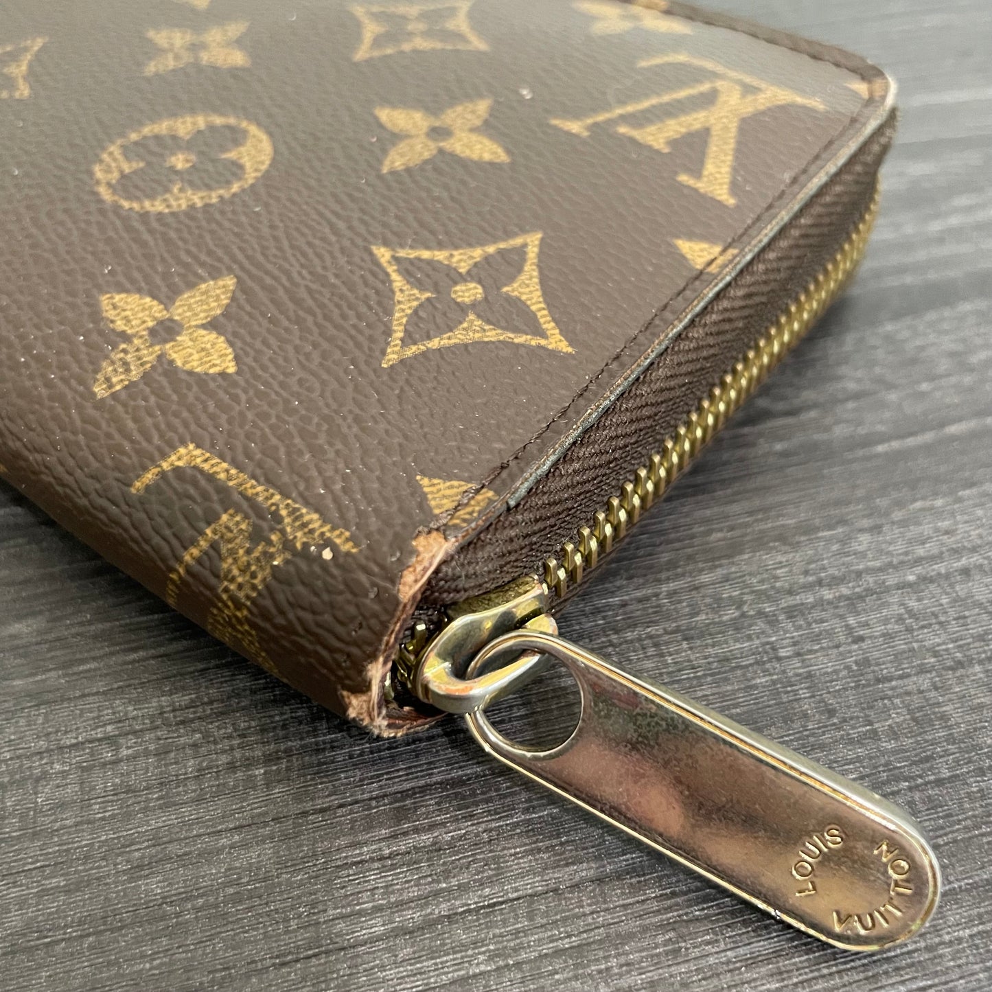 SOLD! Louis Vuitton Monogram Zippy Wallet