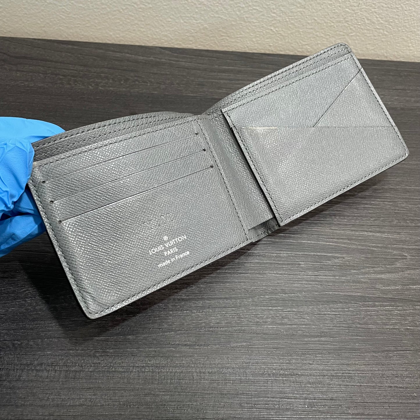 LOUIS VUITTON Gray Men's Leather Wallet