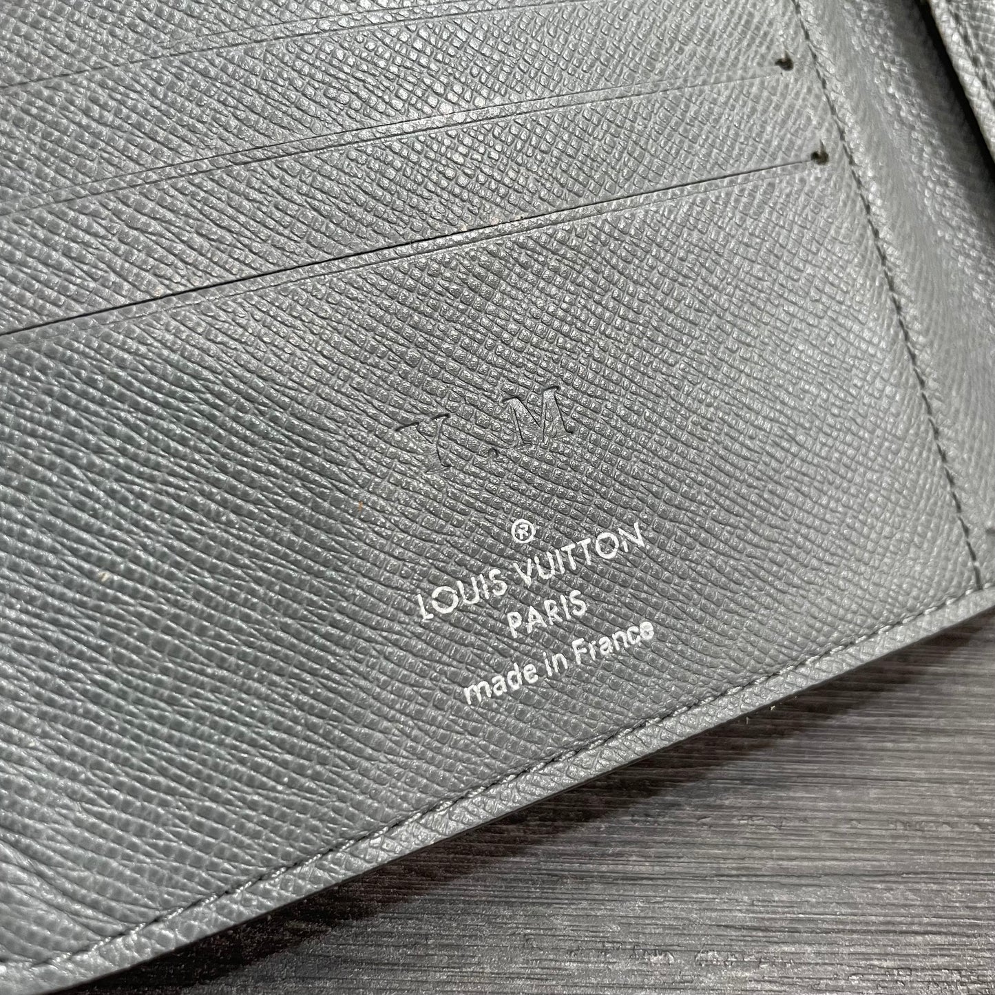 LOUIS VUITTON Gray Men's Leather Wallet