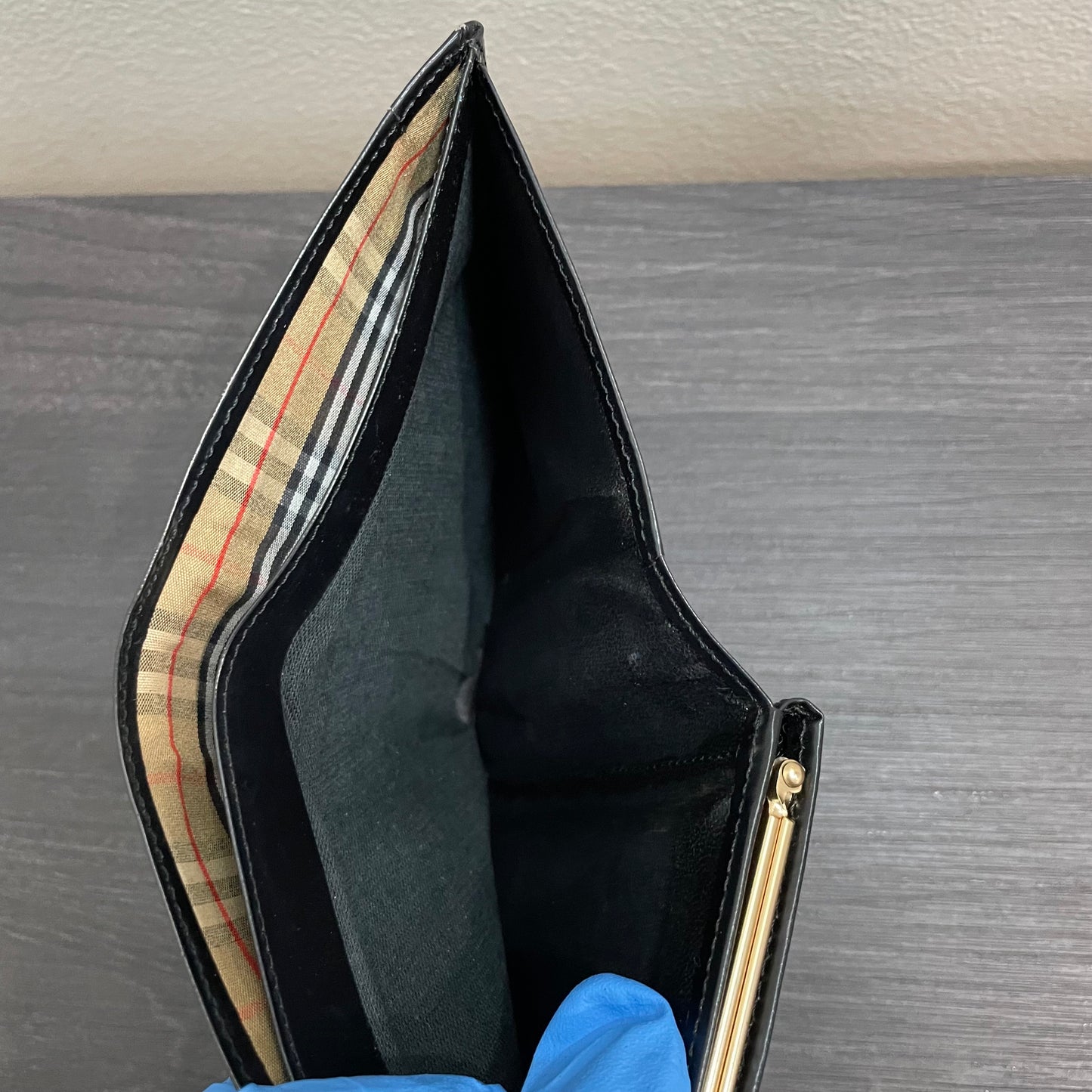 BURBERRY Patent Leather Wallet with Kiss Clasp