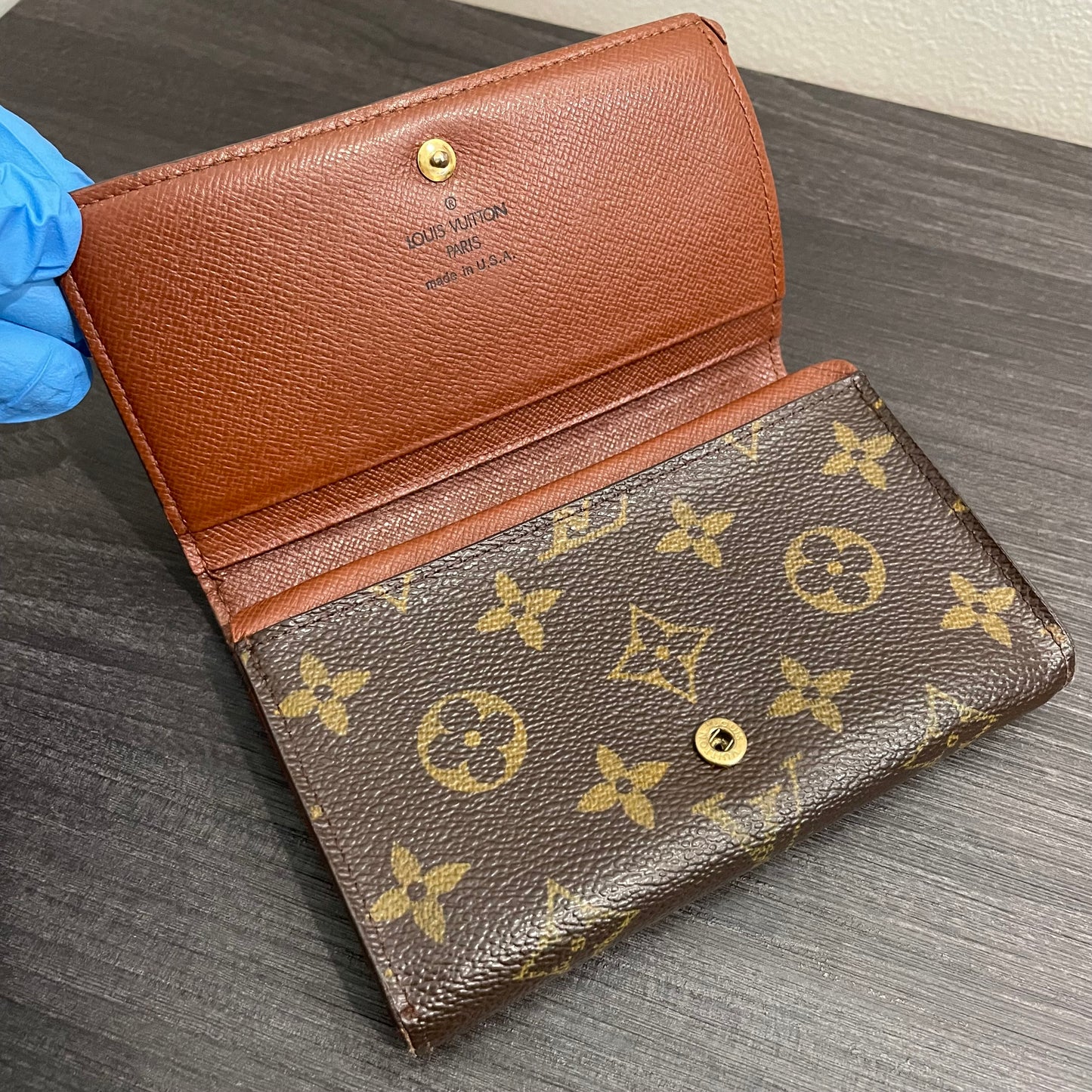 LOUIS VUITTON Monogram Wallet