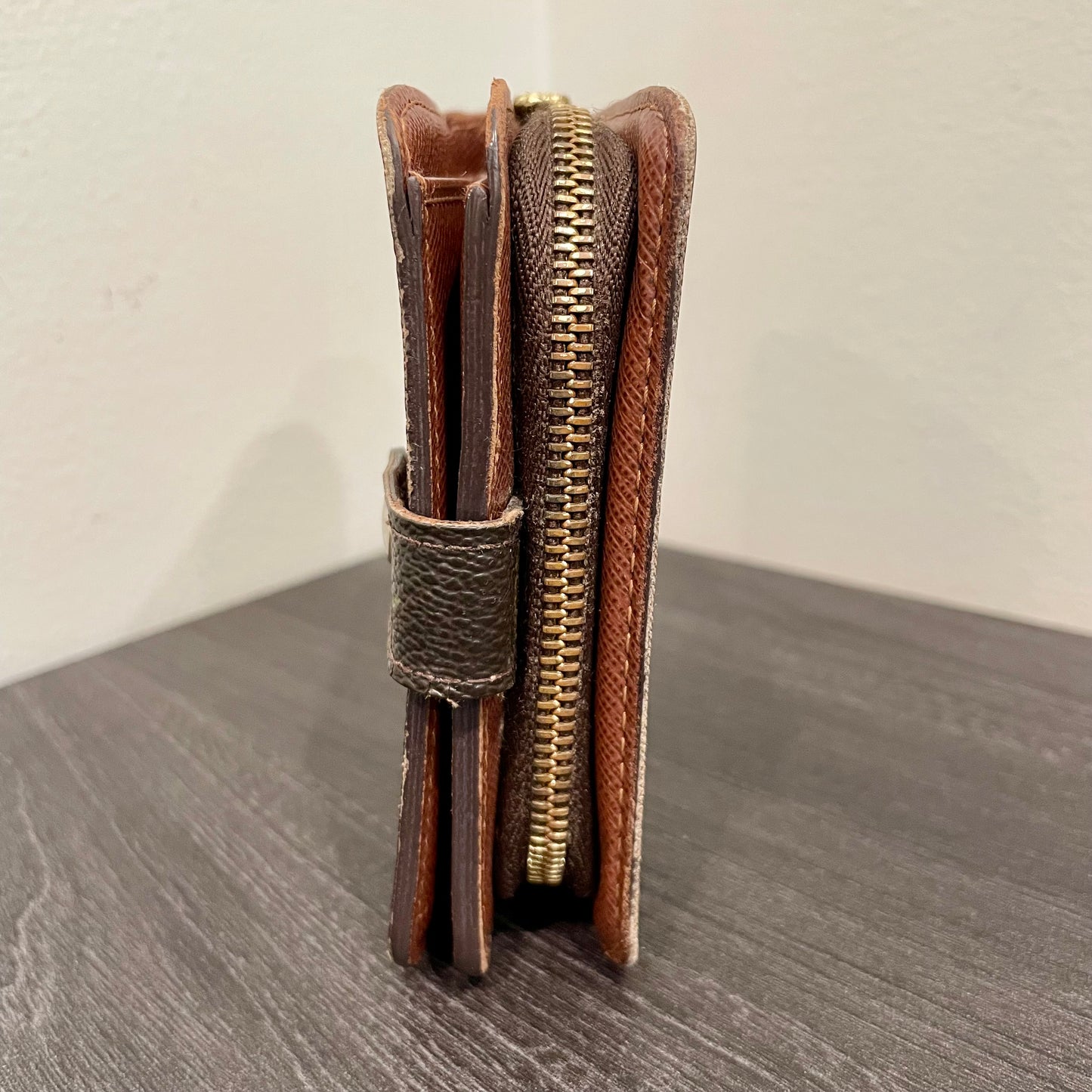 LOUIS VUITTON Monogram Wallet