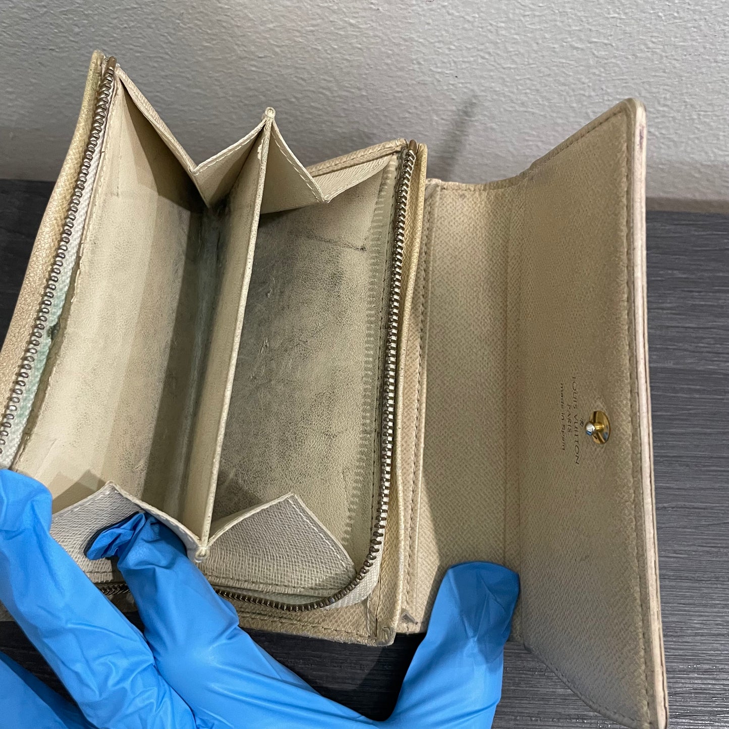 LOUIS VUITTON Damier Azur Wallet