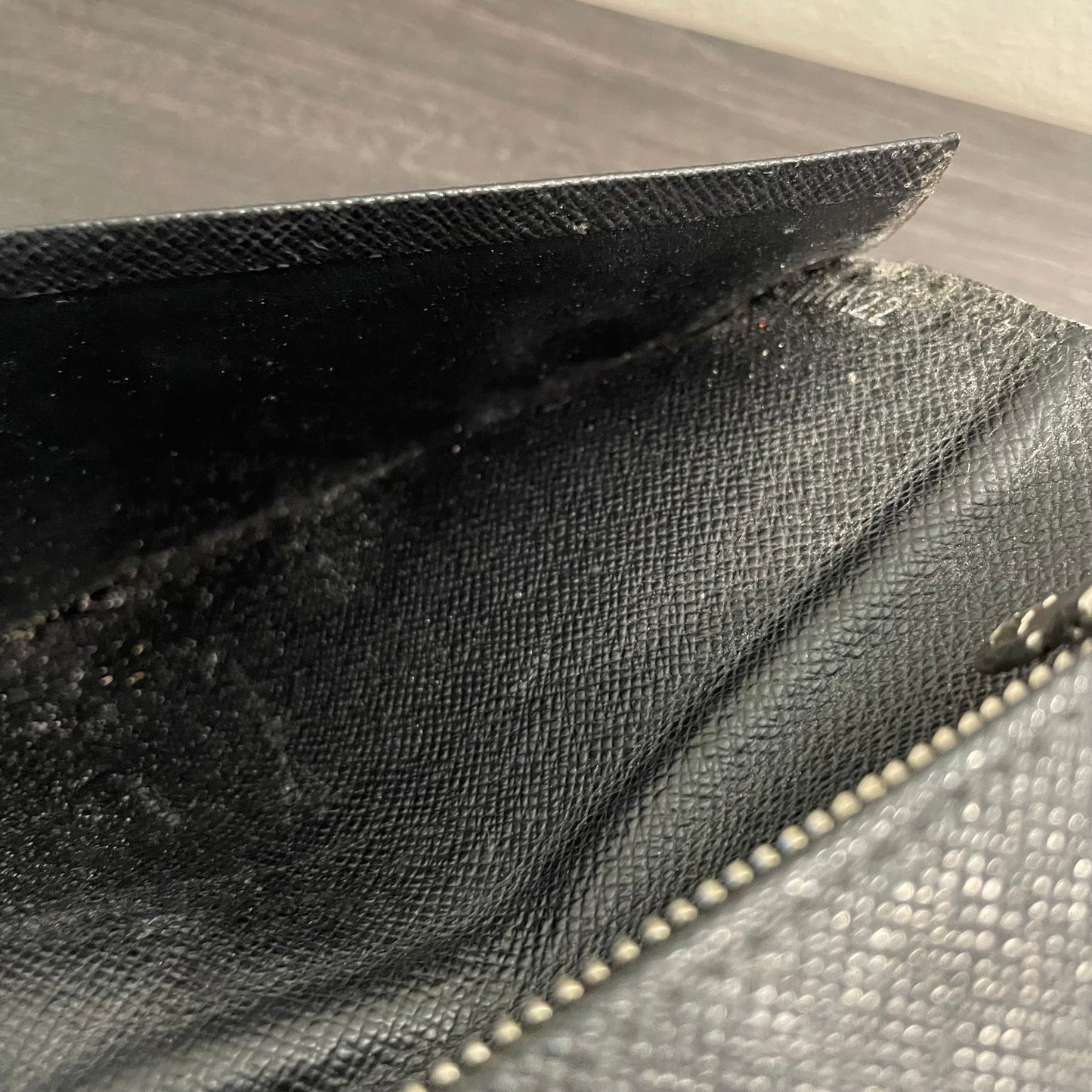 LOUIS VUITTON Damier Graphite Wallet