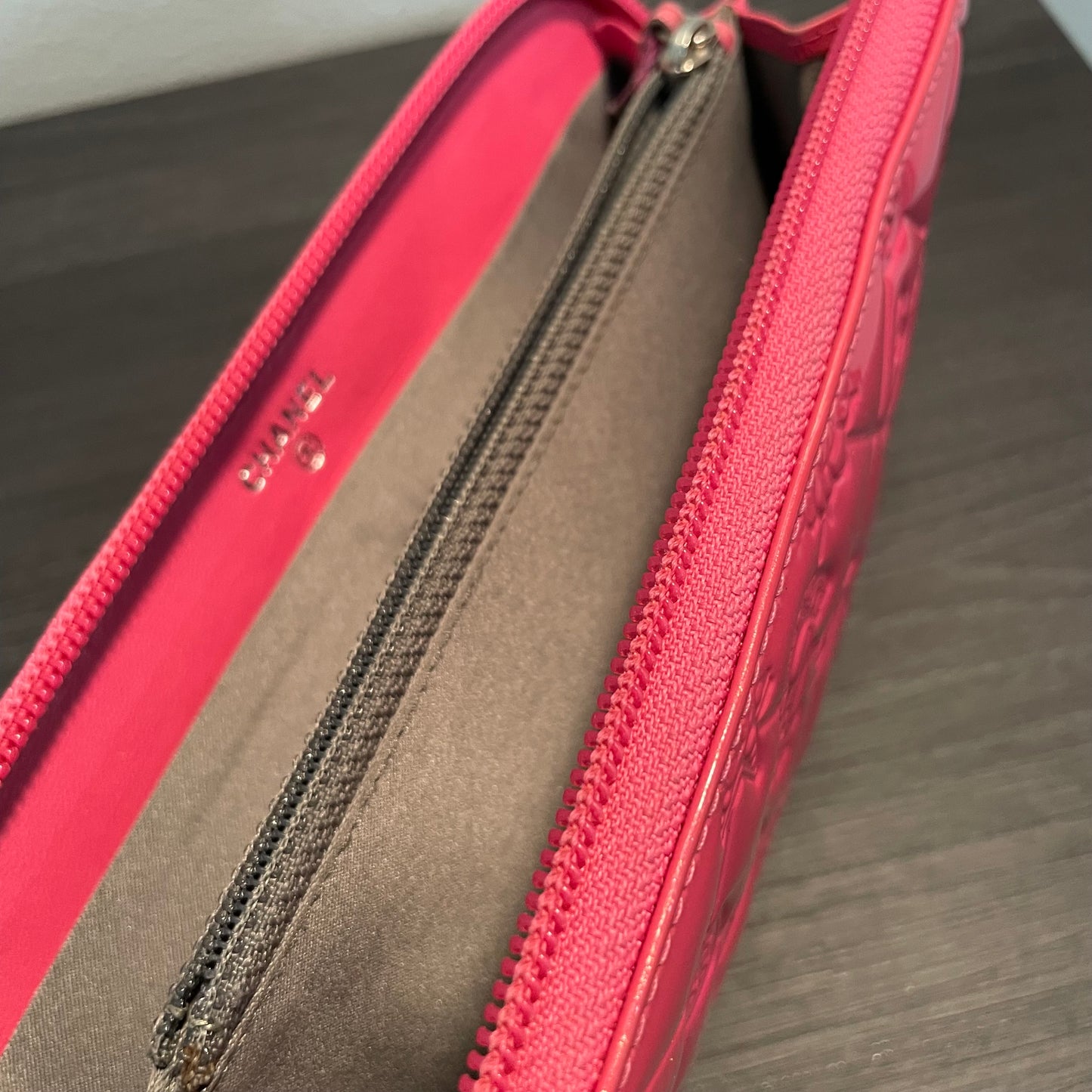 BUNDLE: CHANEL Wallet & FENDI Wallet