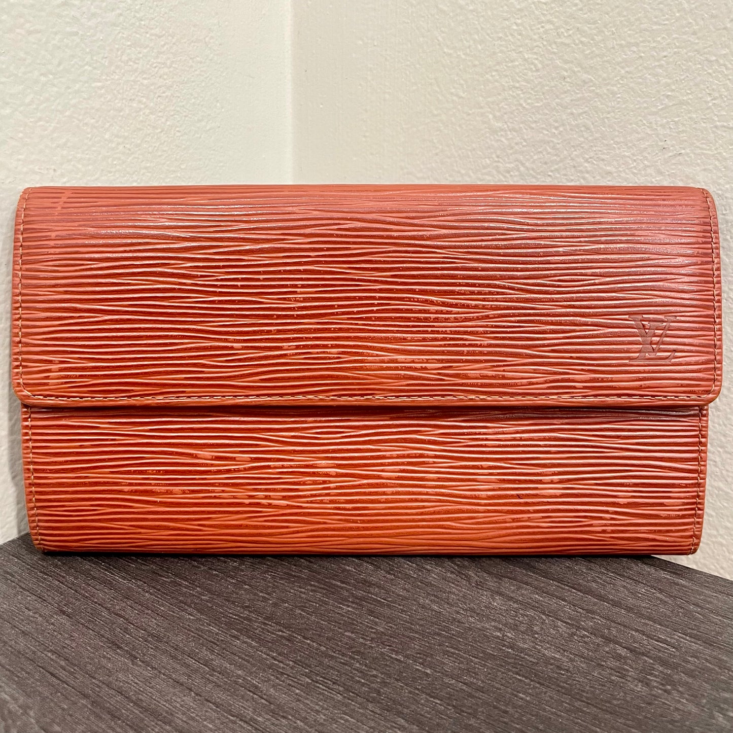 LOUIS VUITTON Brown Epi Wallet
