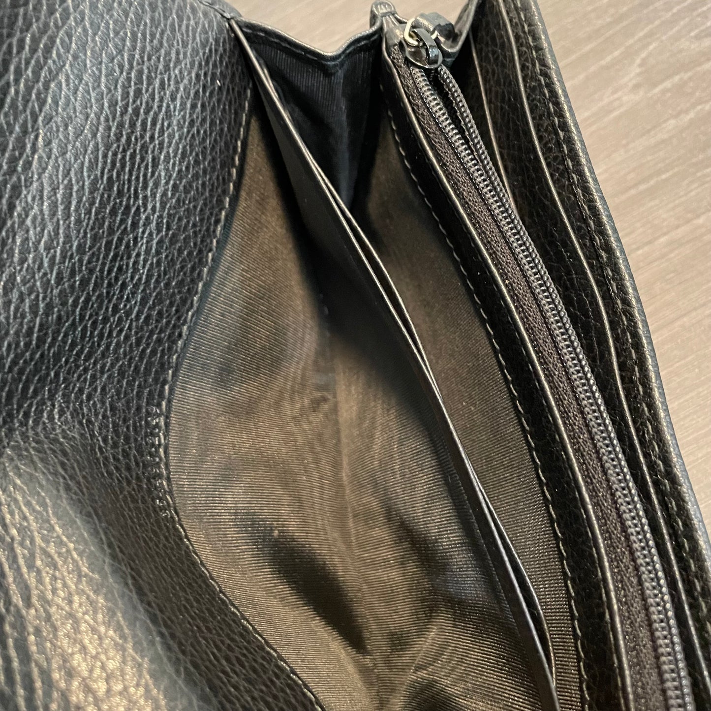 SOLD! Gucci Leather Wallet