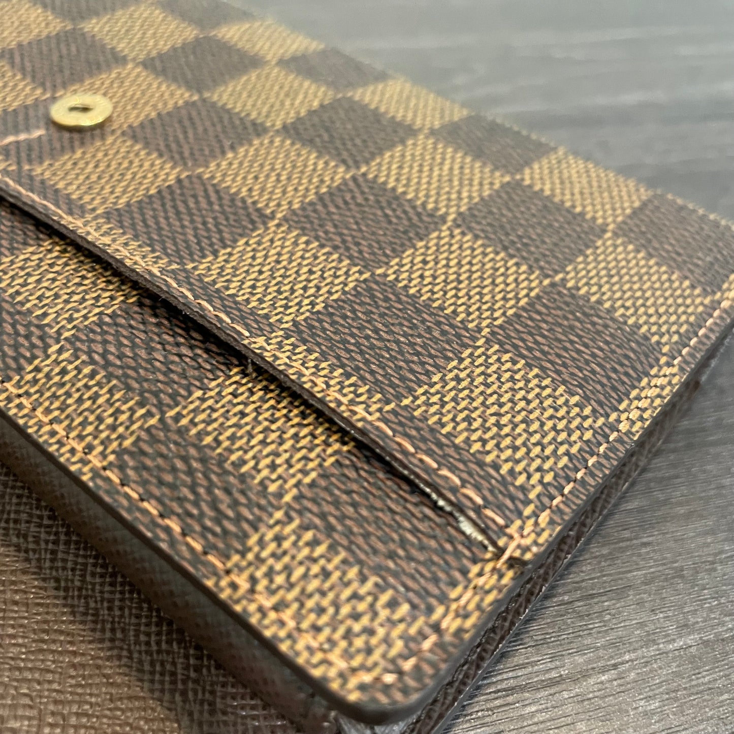 SOLD! Louis Vuitton Damier Wallet