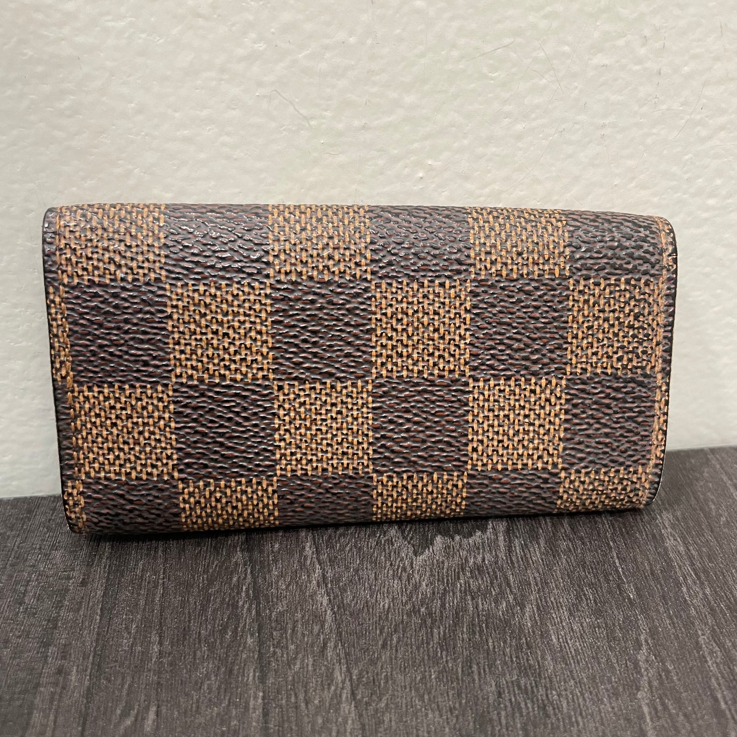 LOUIS VUITTON Damier Ebene Key Case (4 Rings)