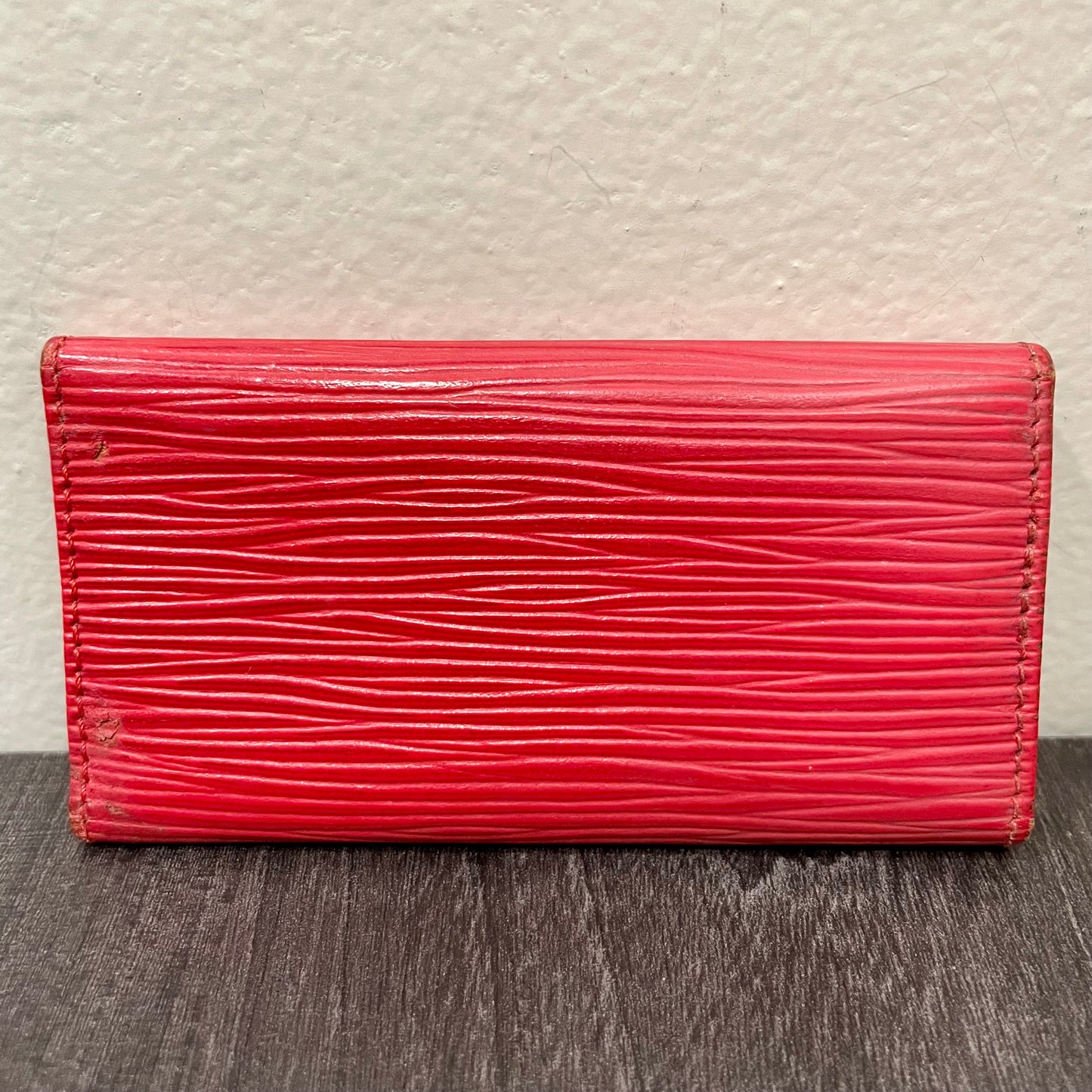 LOUIS VUITTON Red Epi Key Case (4 Rings)