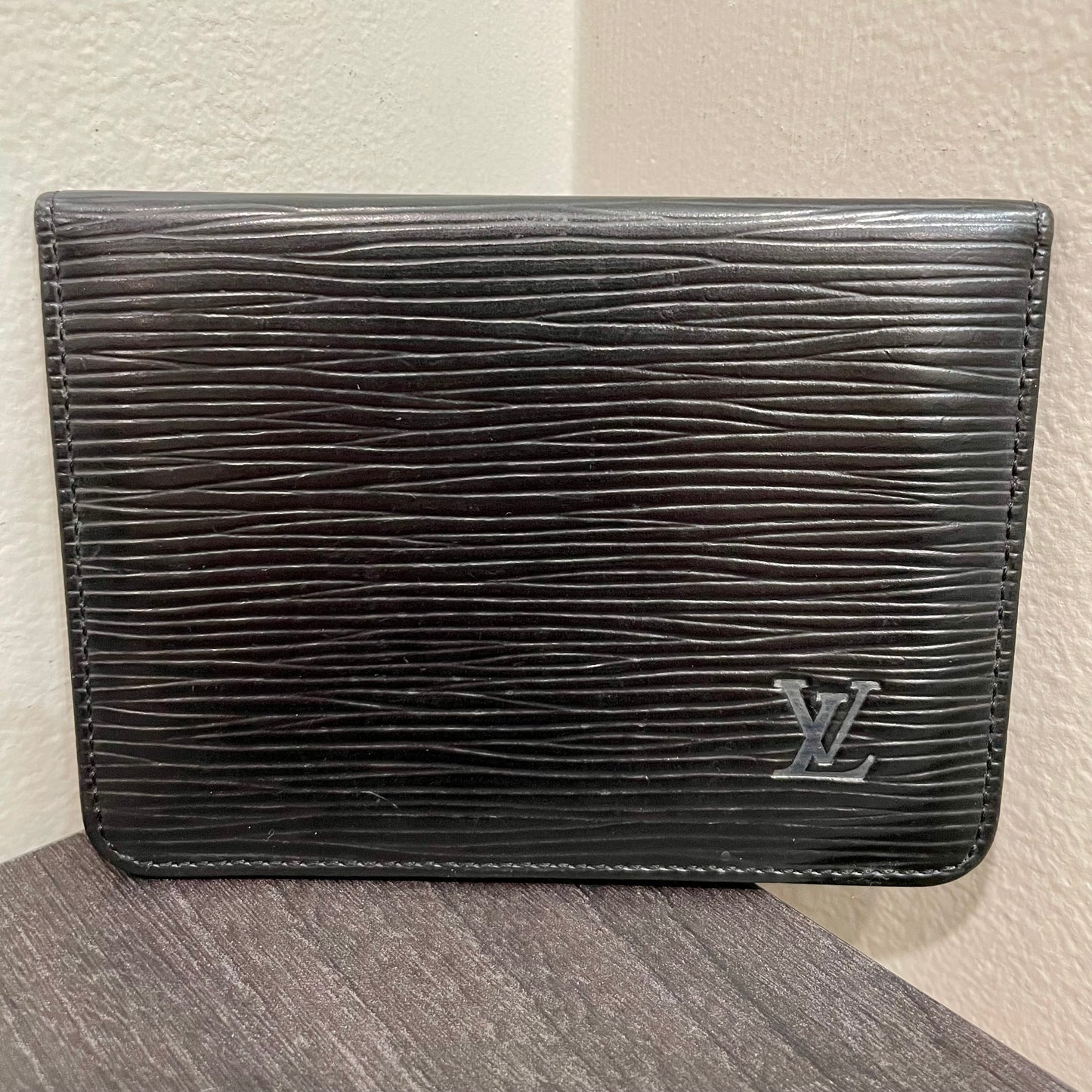 LOUIS VUITTON Black Epi Card Case