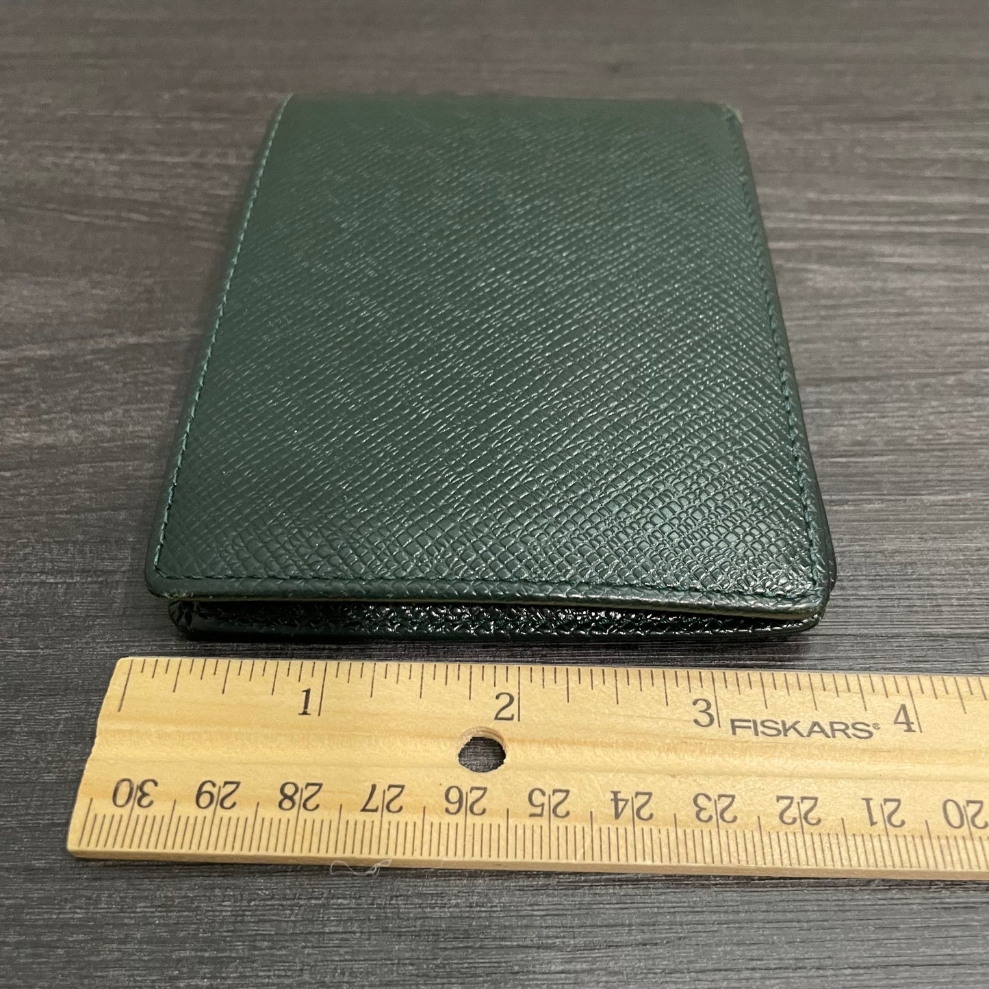 LOUIS VUITTON Green Leather Men's Wallet