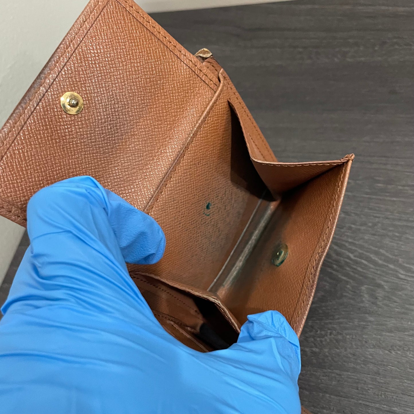 LOUIS VUITTON Monogram Men's Wallet