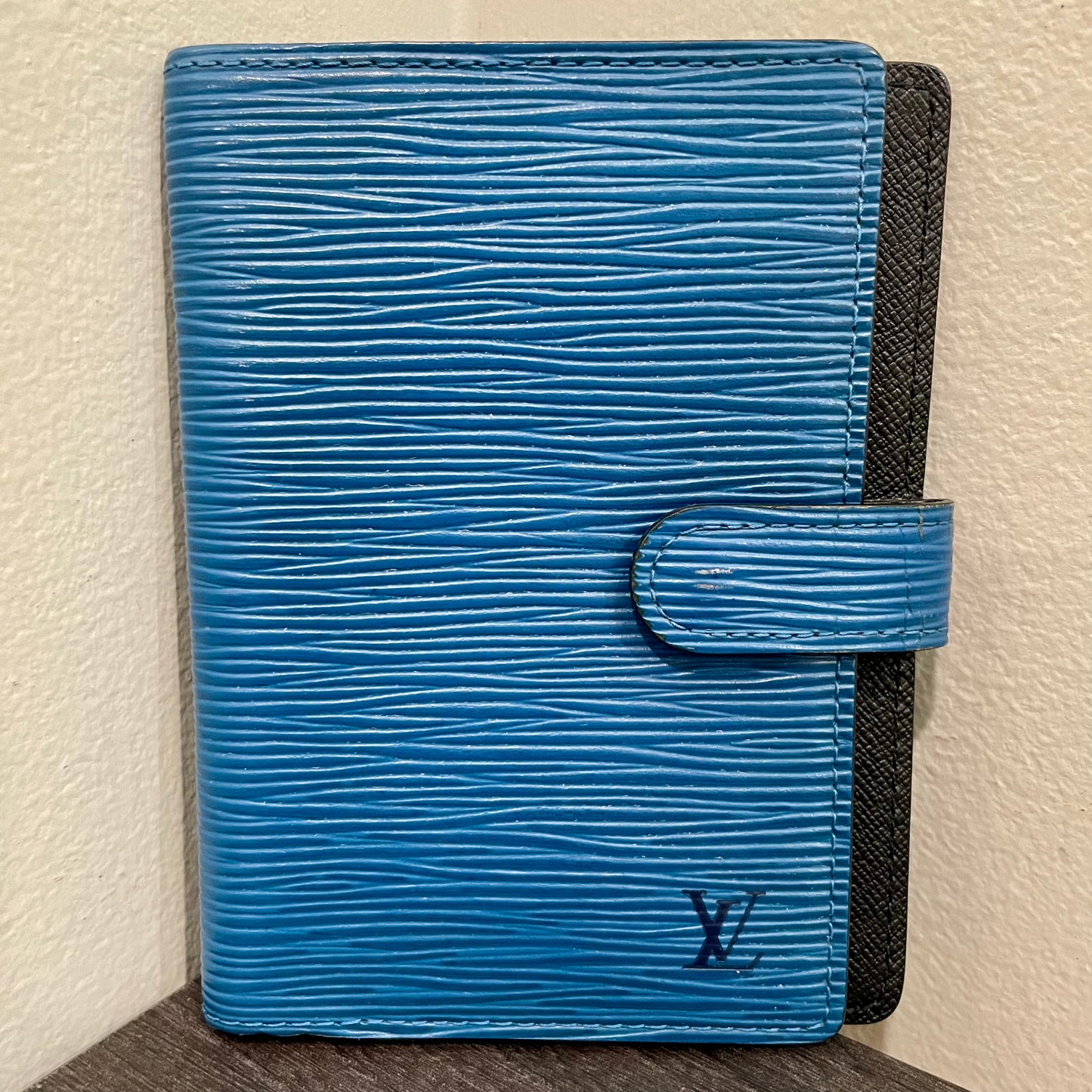 LOUIS VUITTON Blue Epi Agenda PM