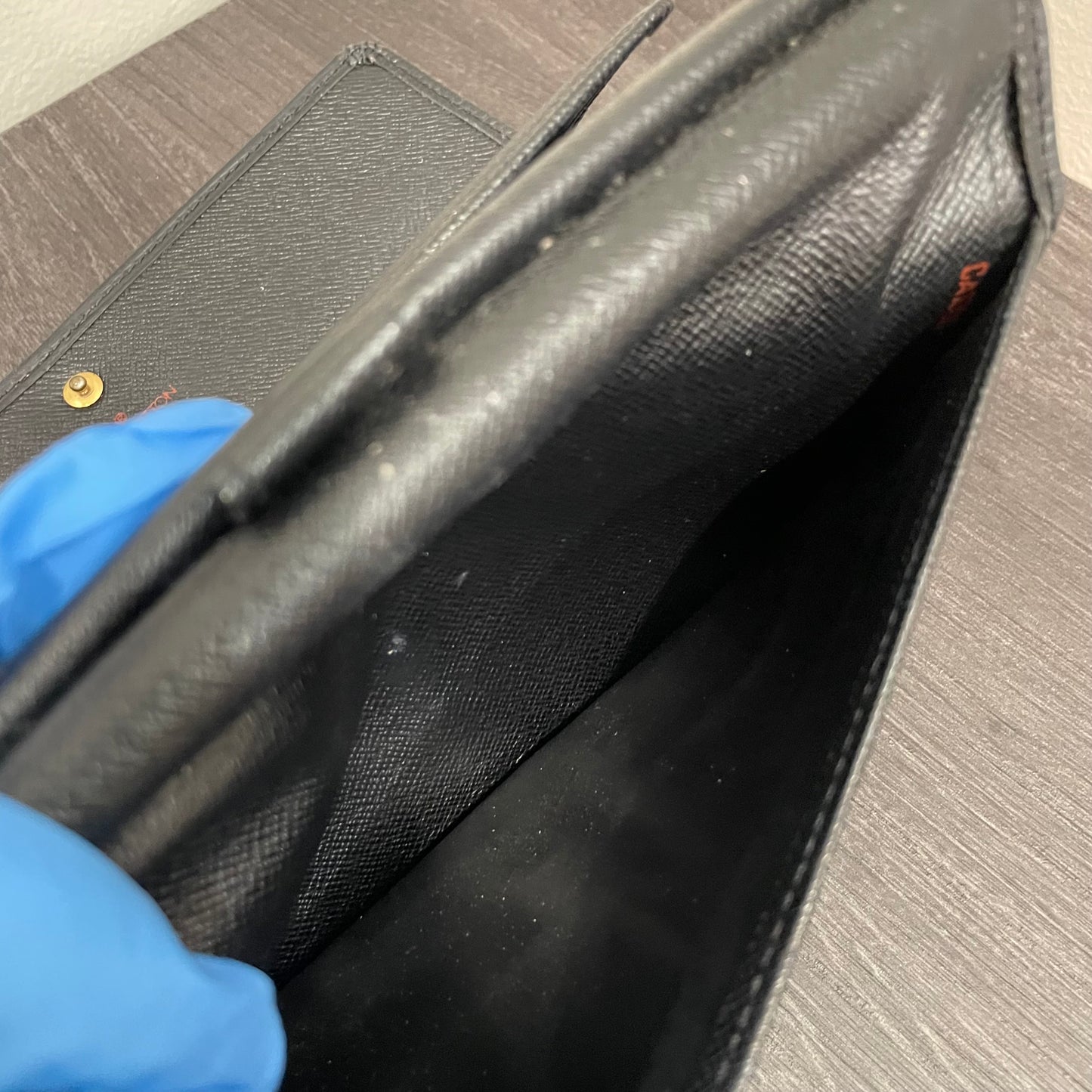 LOUIS VUITTON Black Epi Leather Wallet