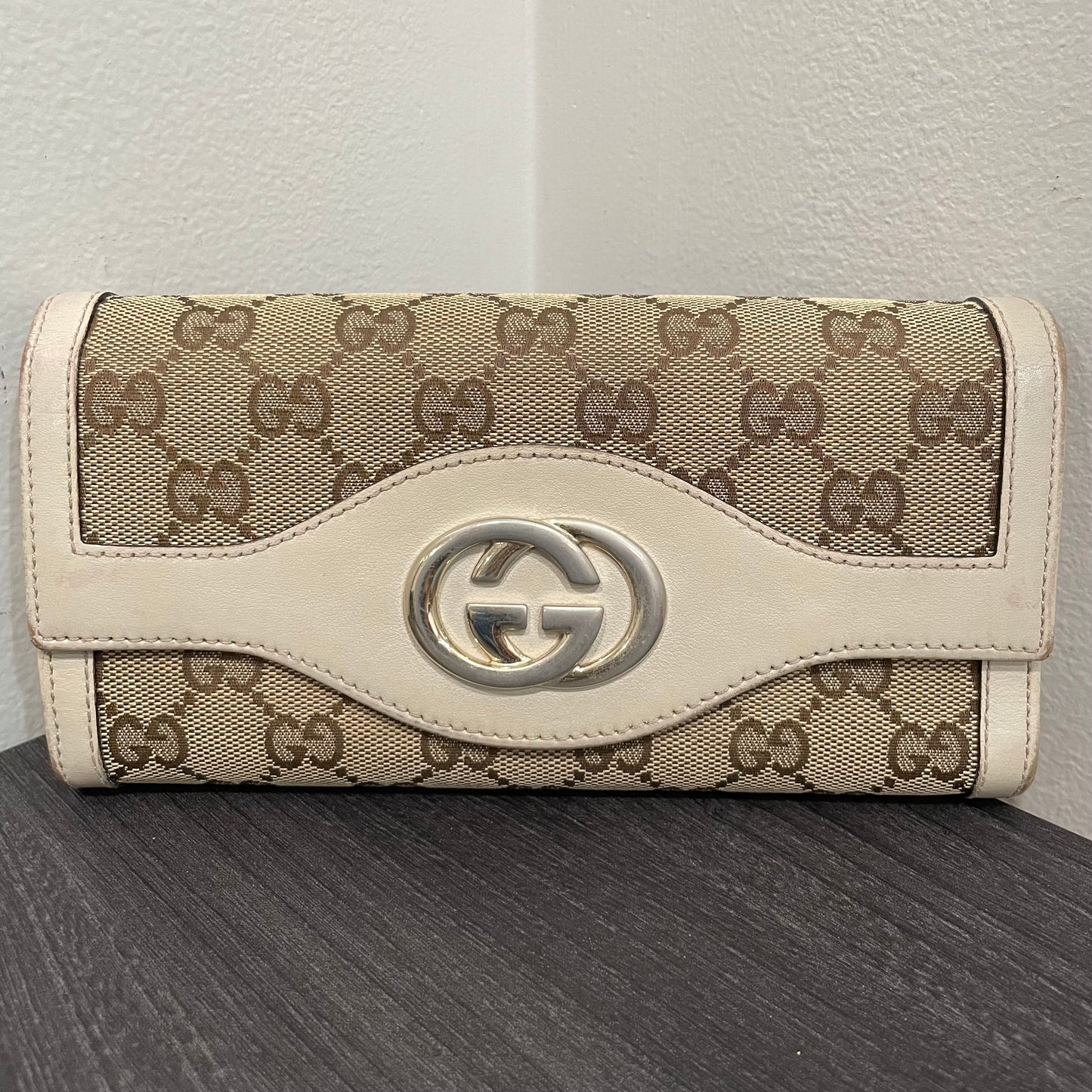 GUCCI GG Canvas Wallet