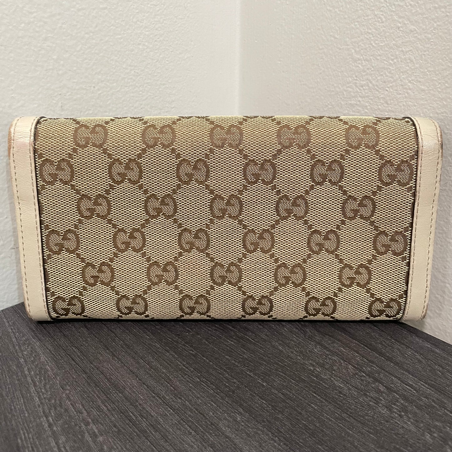GUCCI GG Canvas Wallet