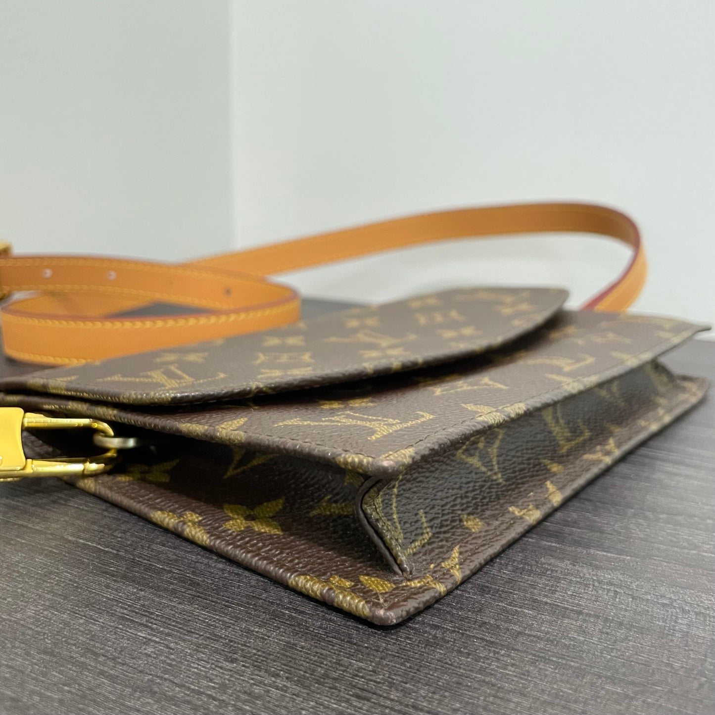 SOLD! Louis Vuitton Monogram Pochette
