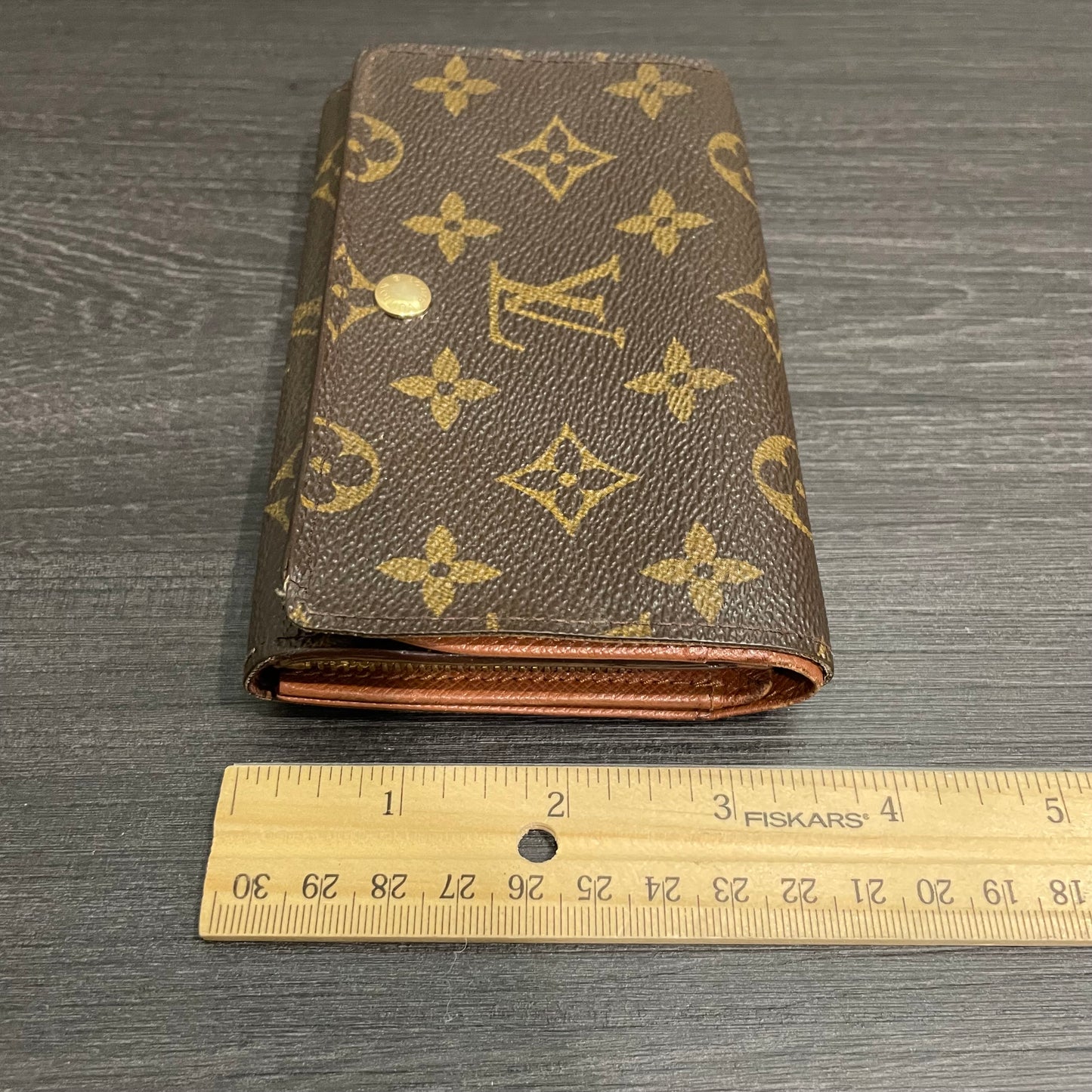 LOUIS VUITTON Monogram Wallet