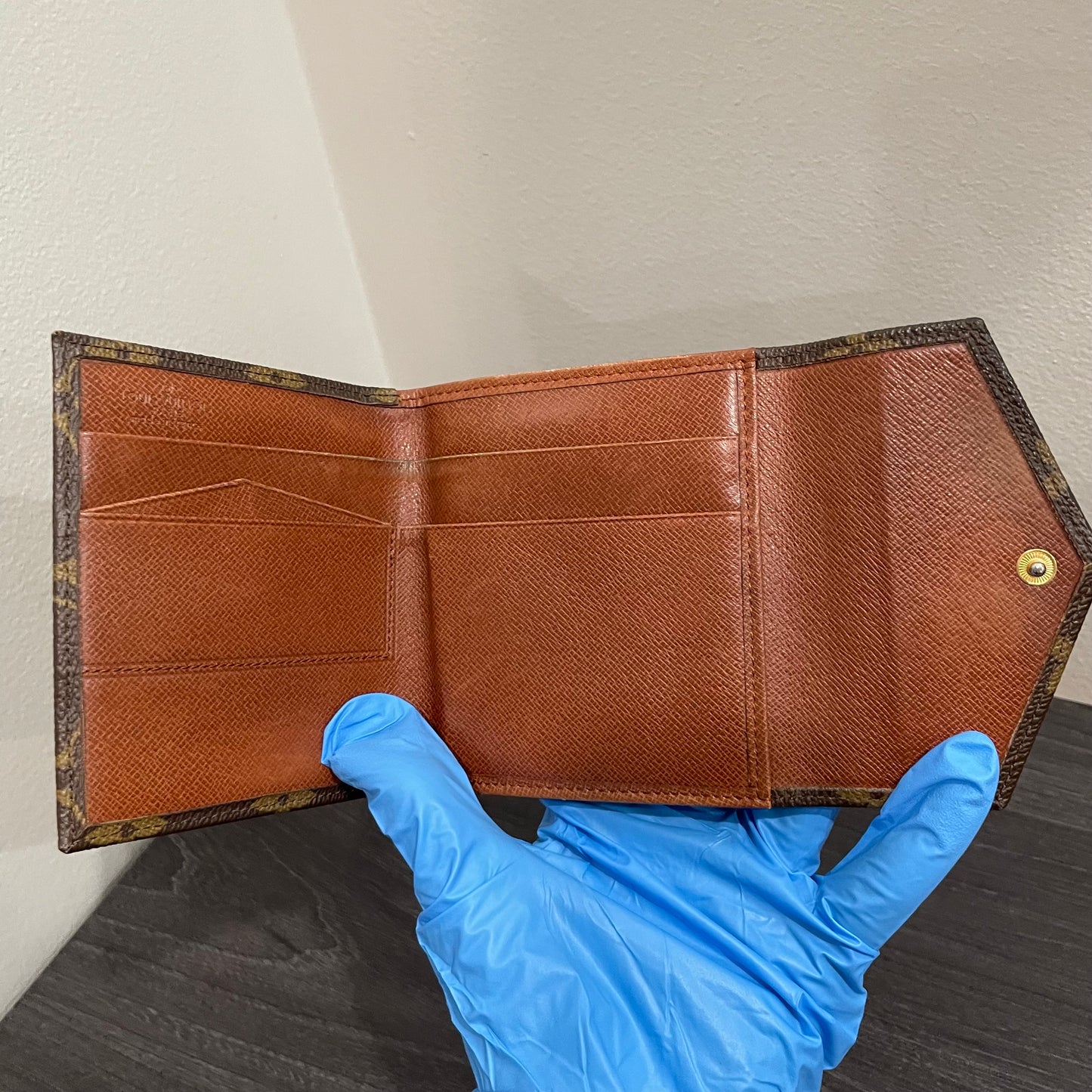 LOUIS VUITTON Monogram Wallet