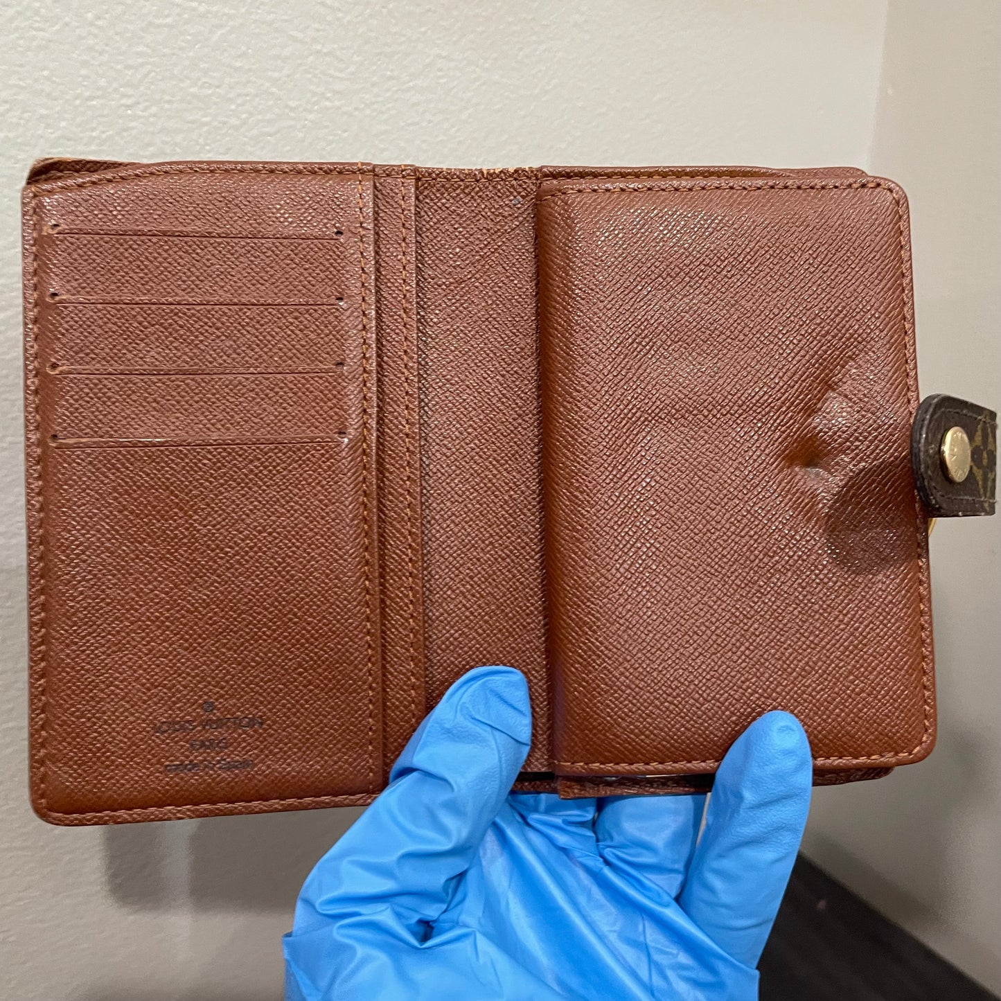 LOUIS VUITTON Monogram Wallet