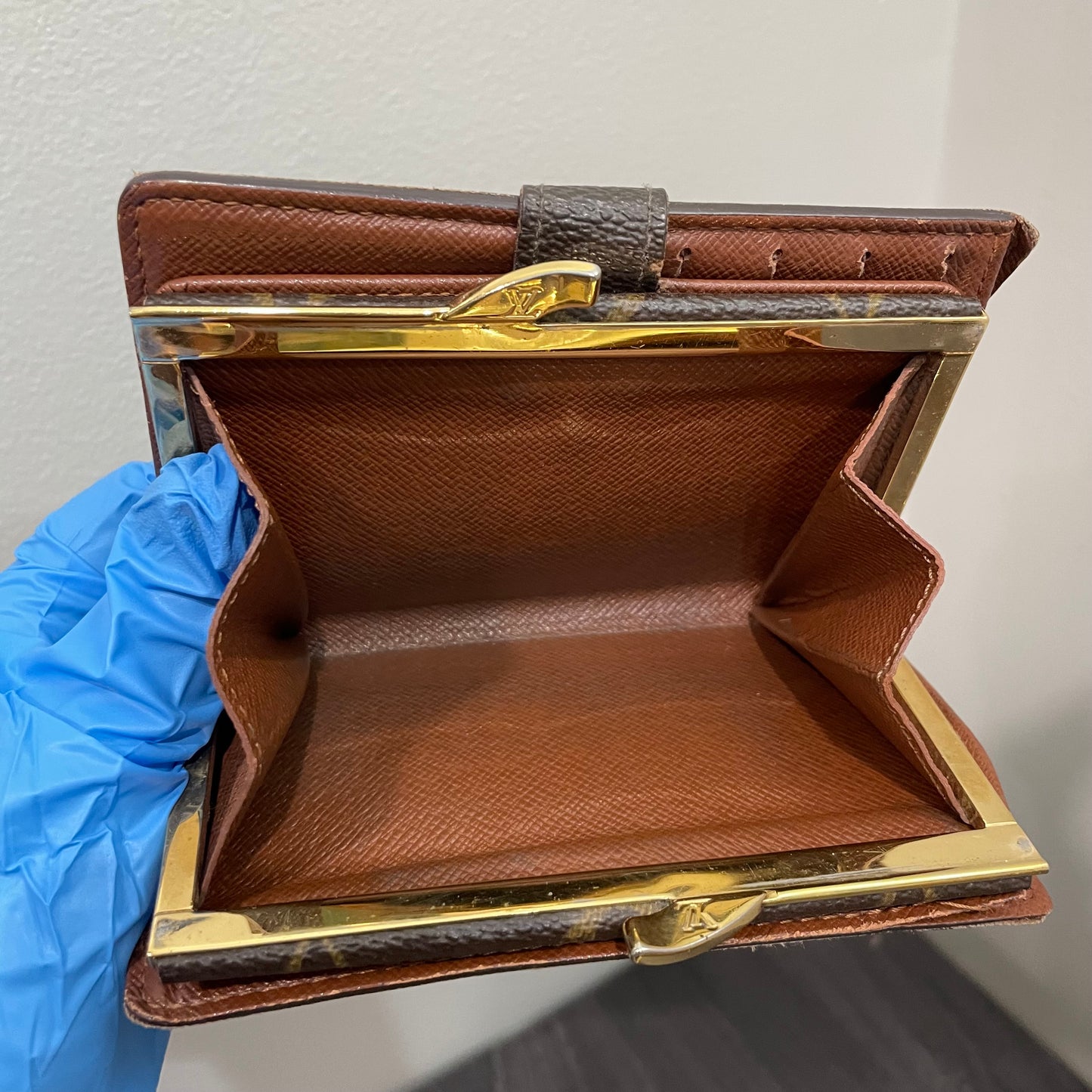 LOUIS VUITTON Monogram Wallet