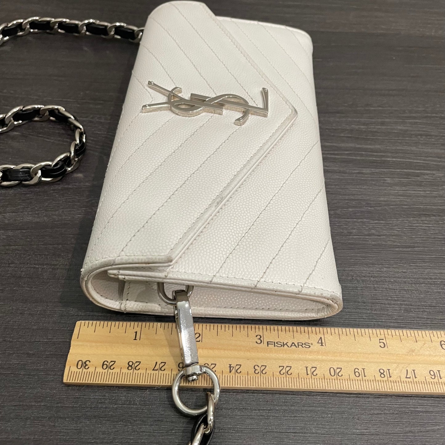 YVES SAINT LAURENT YSL Caviar Wallet on Chain