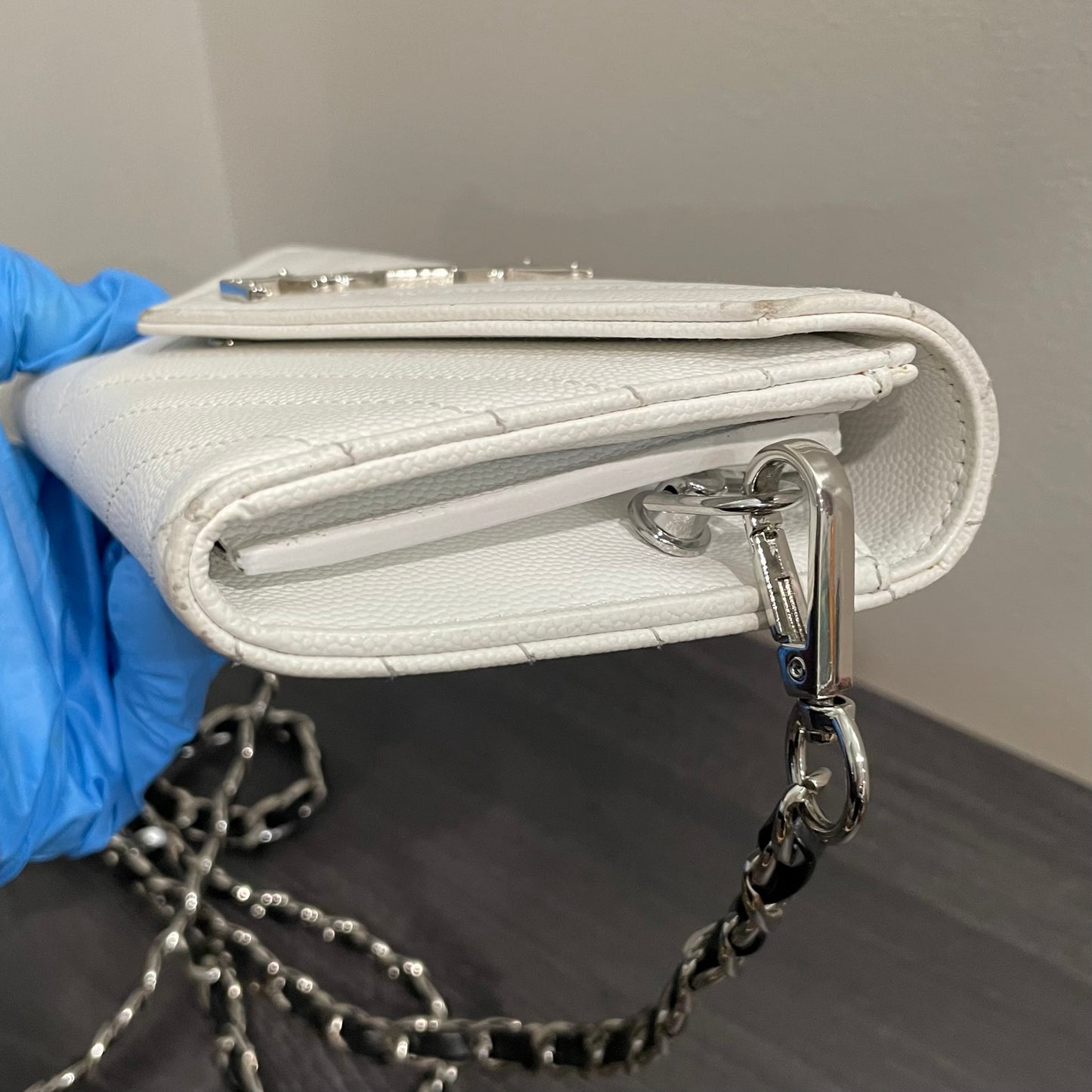 YVES SAINT LAURENT YSL Caviar Wallet on Chain