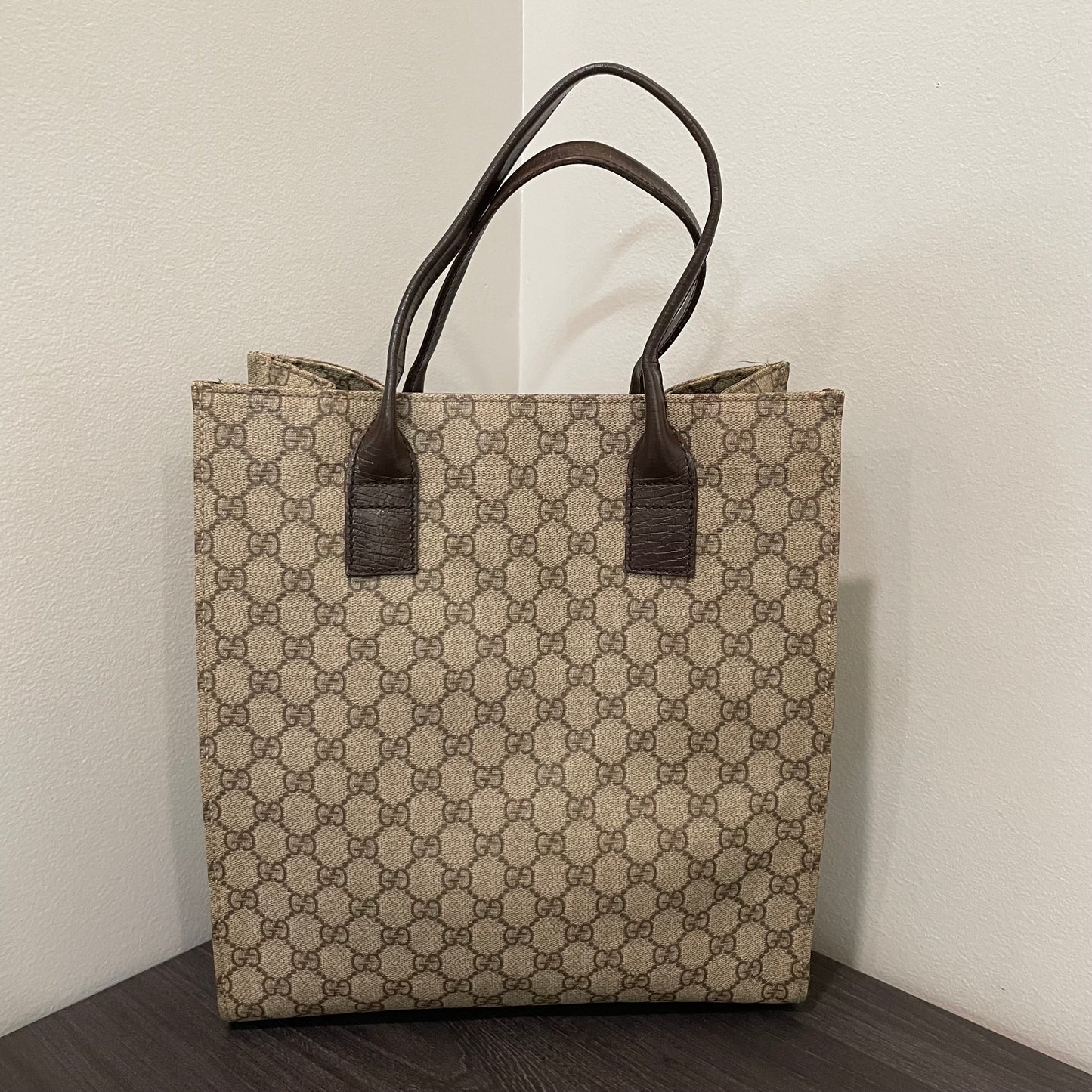 SOLD! Gucci Tote