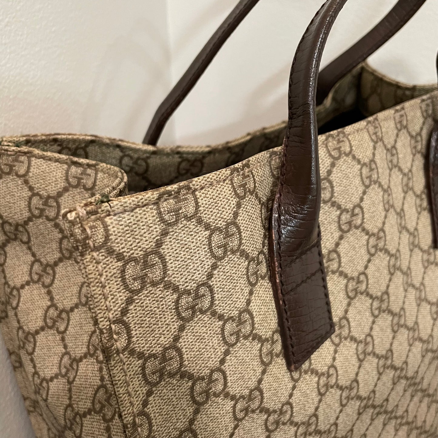 SOLD! Gucci Tote