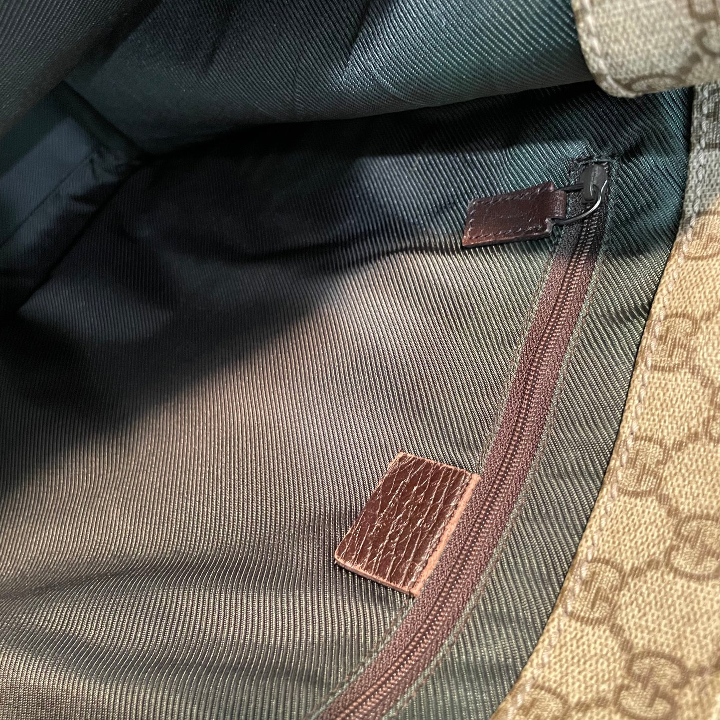 SOLD! Gucci Tote