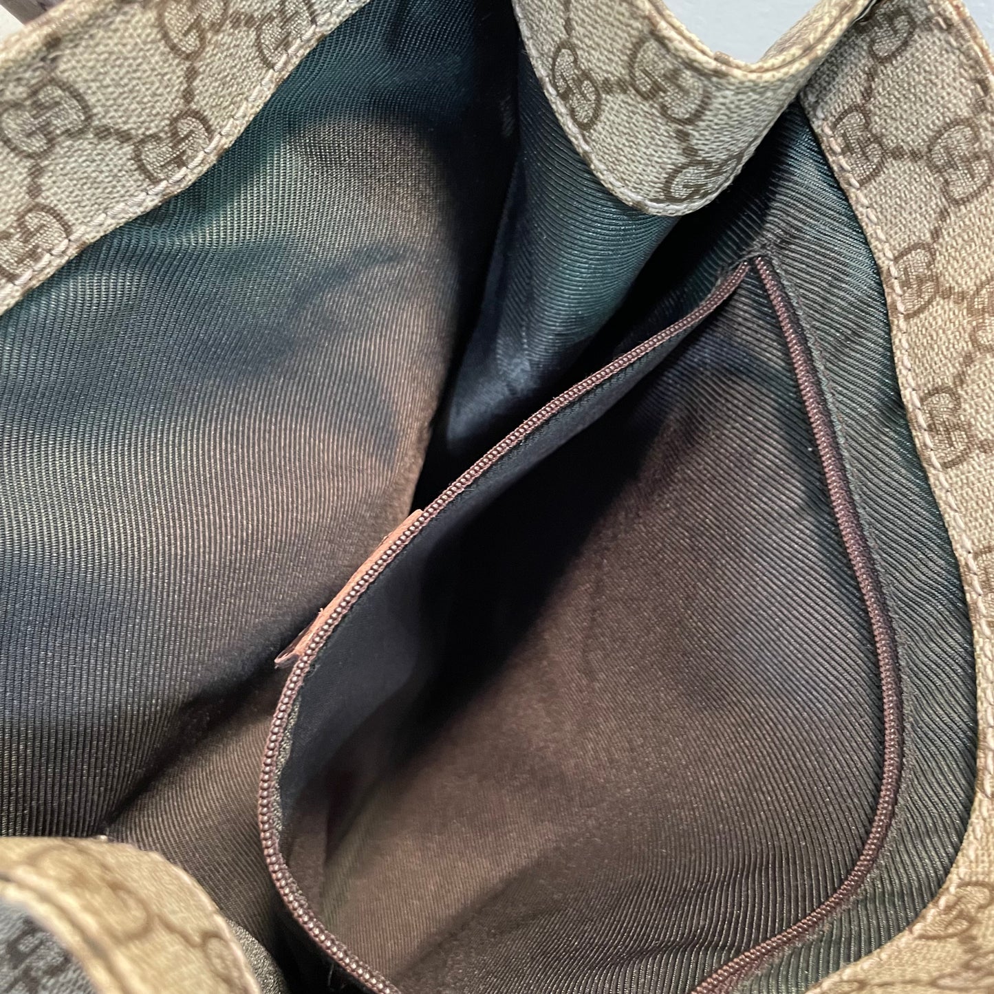 SOLD! Gucci Tote