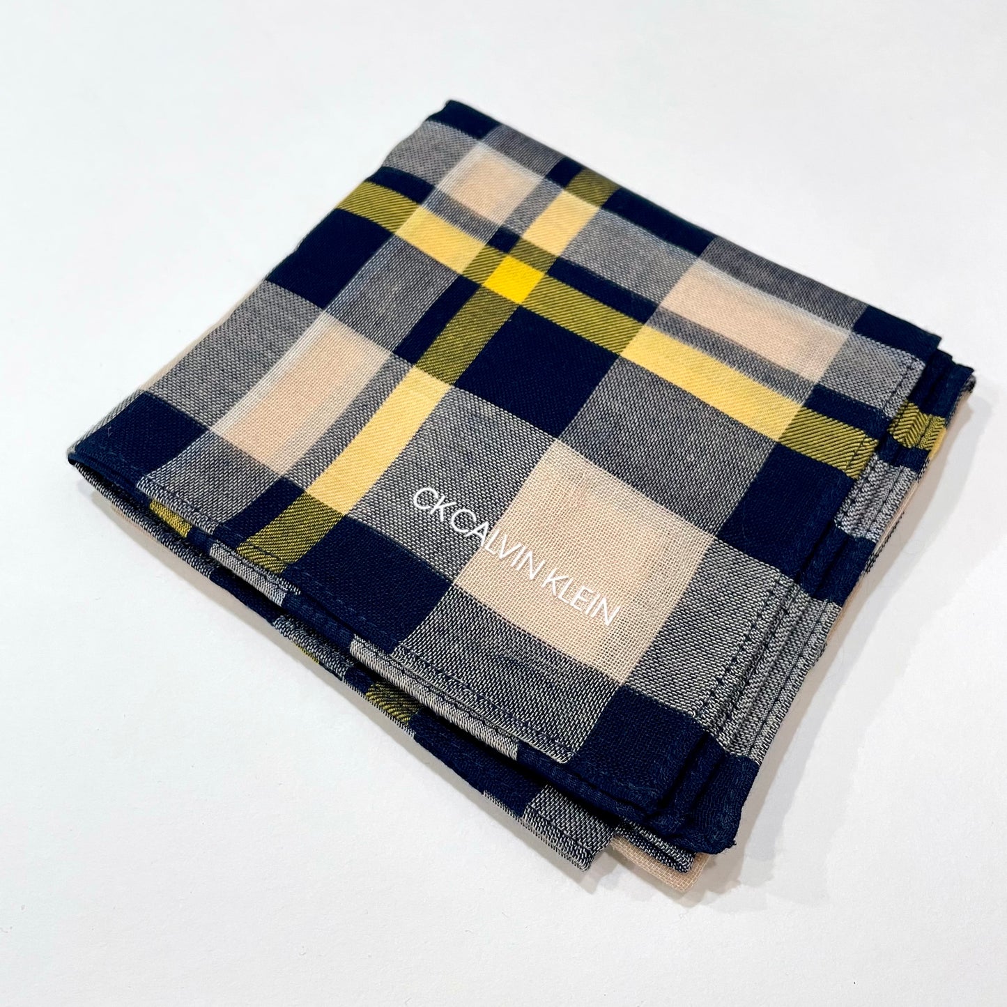 CALVIN KLEIN Scarf