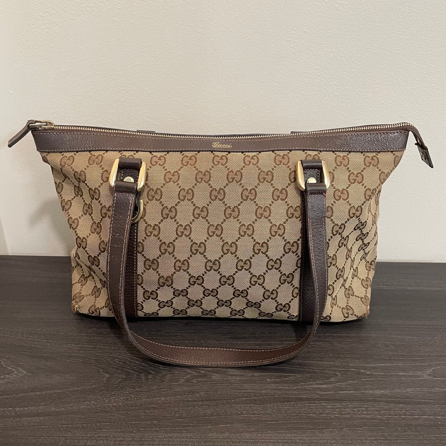 SOLD! Gucci Tote
