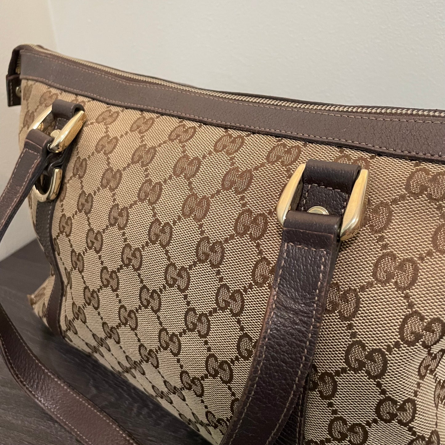 SOLD! Gucci Tote