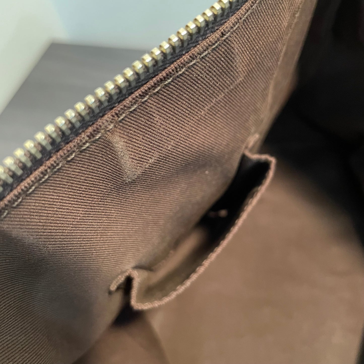 SOLD! Gucci Tote