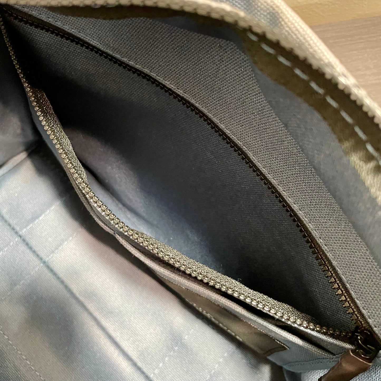 MARC JACOBS The Tote Bag - Slate Blue