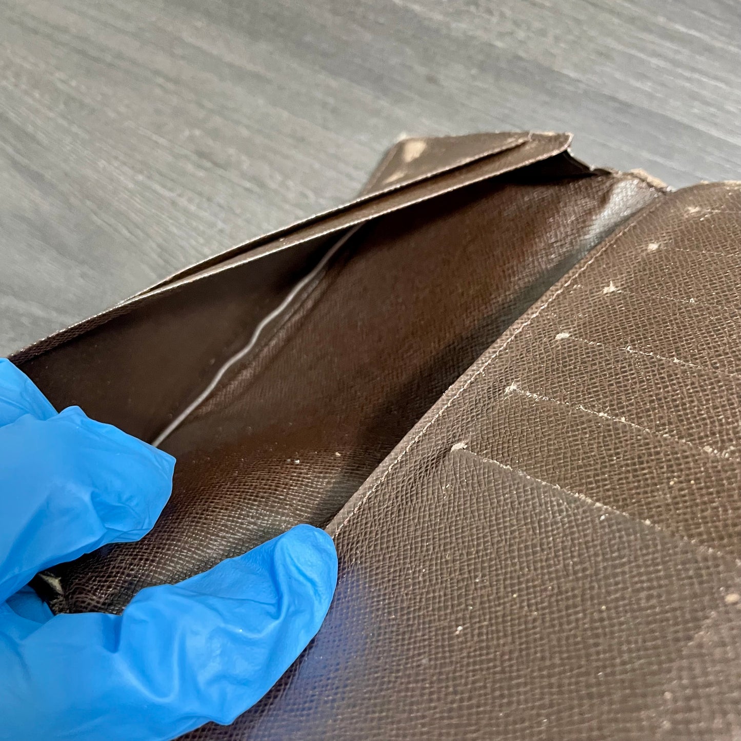 LOUIS VUITTON Damier Ebene Long Wallet